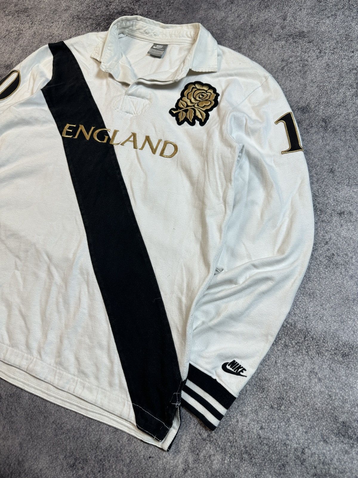 Nike Y2k vintage Nike England 10 Long Rugby Streetwear Jersey L Size US L / EU 52-54 / 3 - 2 Thumbnail