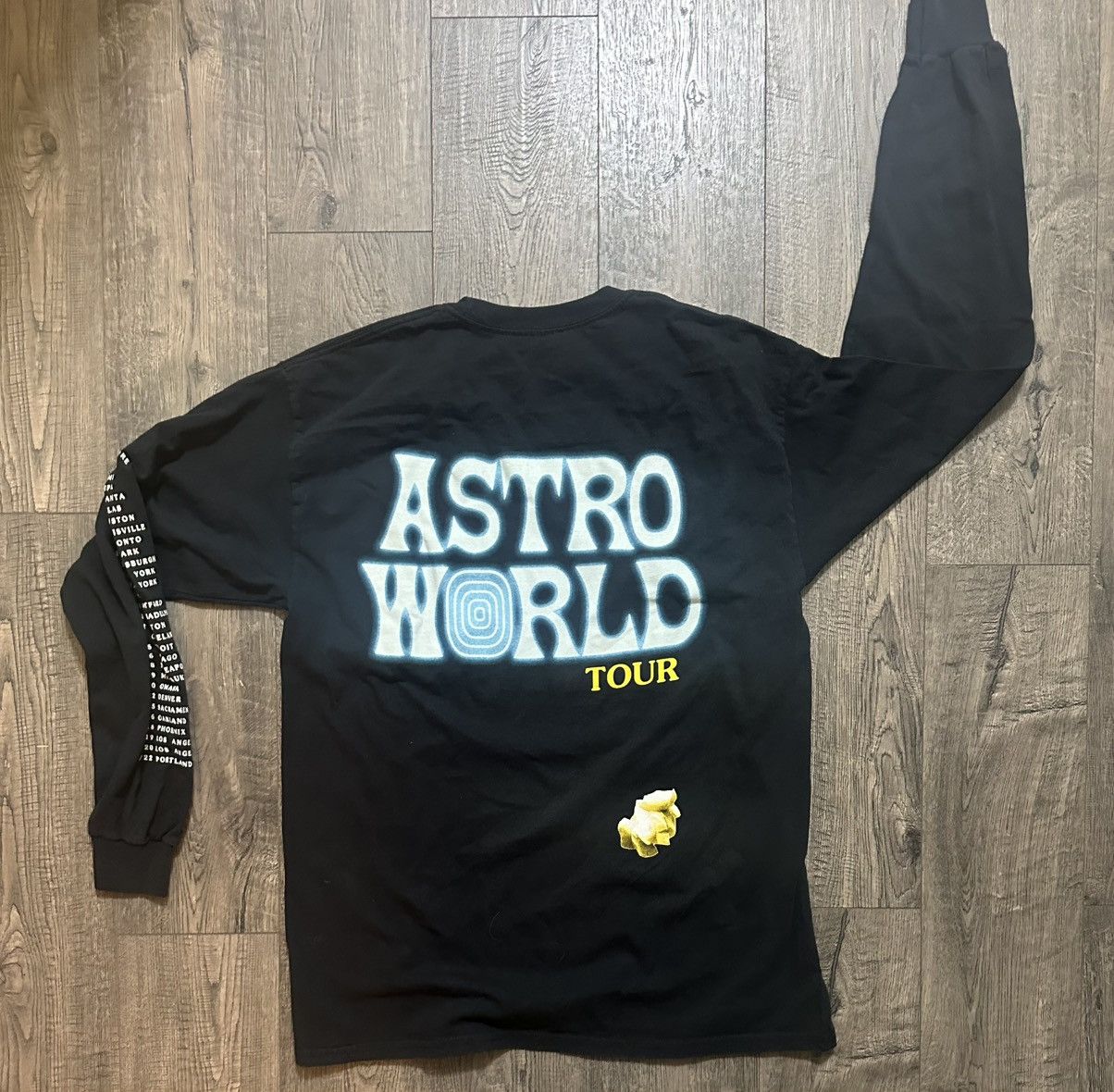 Travis Scott Travis Scott Astroworld Tour Popcorn Long Sleeve/ Medium Size US M / EU 48-50 / 2 - 2 Thumbnail