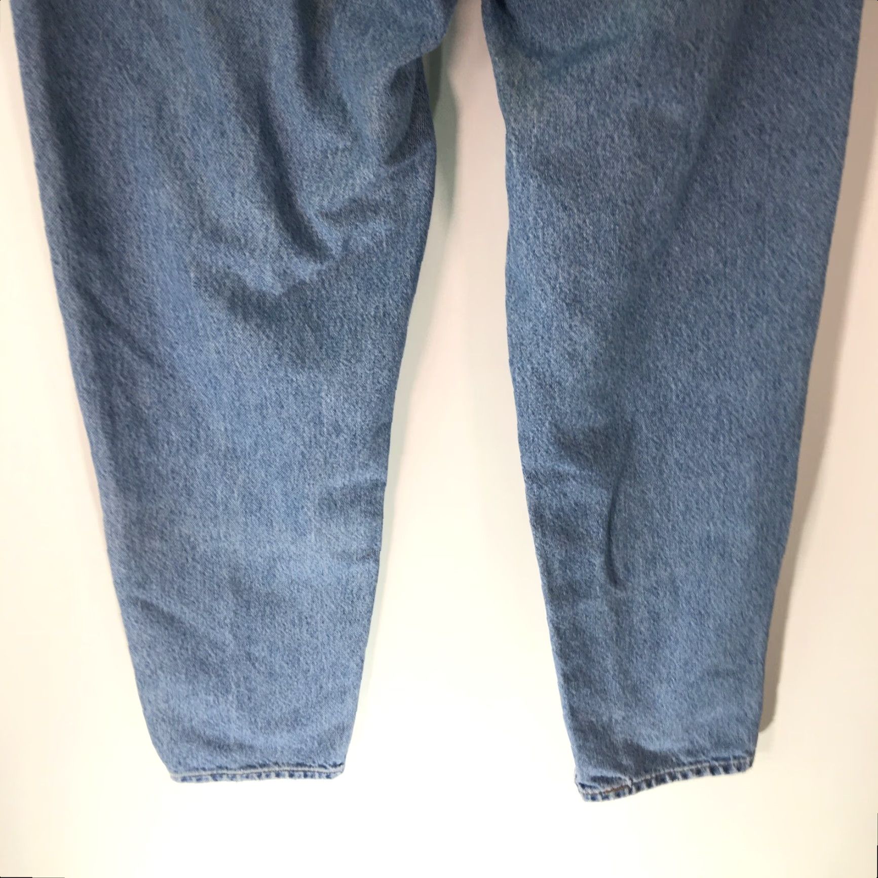 Levi's VINTAGE Levi's Jeans Tapered Leg Relaxed Fit Blue Denim Size 34X32 Men's 90s Retro Size US 34 / EU 50 - 6 Thumbnail