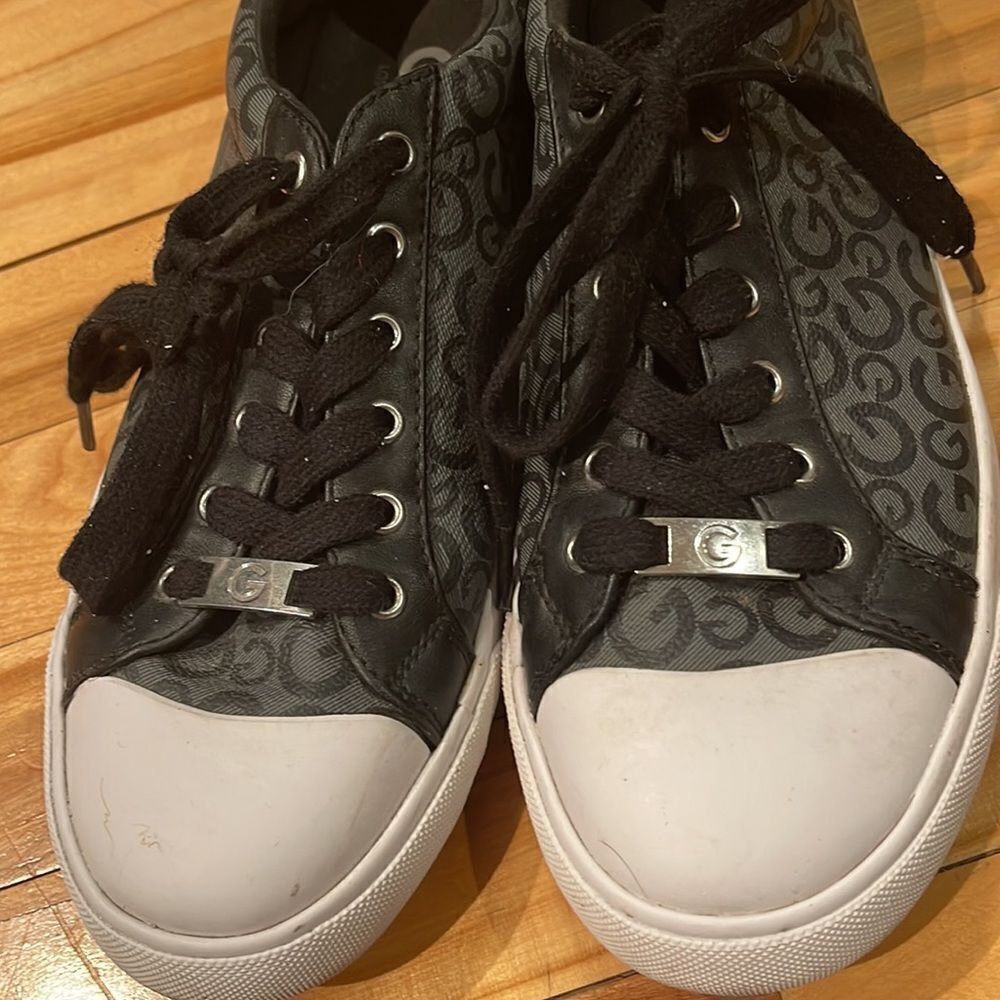 Guess Guess black logo white sidewall/bumper silver logo tan lace Size US 8.5 / IT 38.5 - 5 Thumbnail