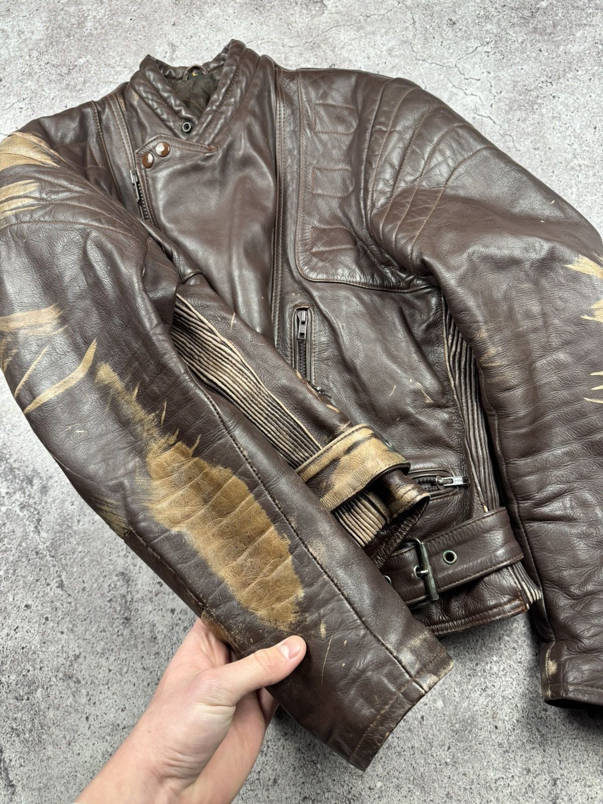 Vintage VINTAGE 80S BROWN BIKER RAMONES FADED RACING LEATHER JACKET Size US L / EU 52-54 / 3 - 13 Thumbnail