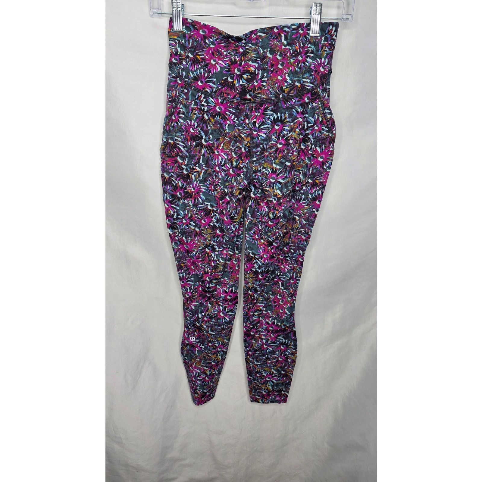 Lululemon Lululemon Base Pace High Rise Running Tight 25" Leggings 6 Size 28" / US 6 / IT 42 - 2 Thumbnail