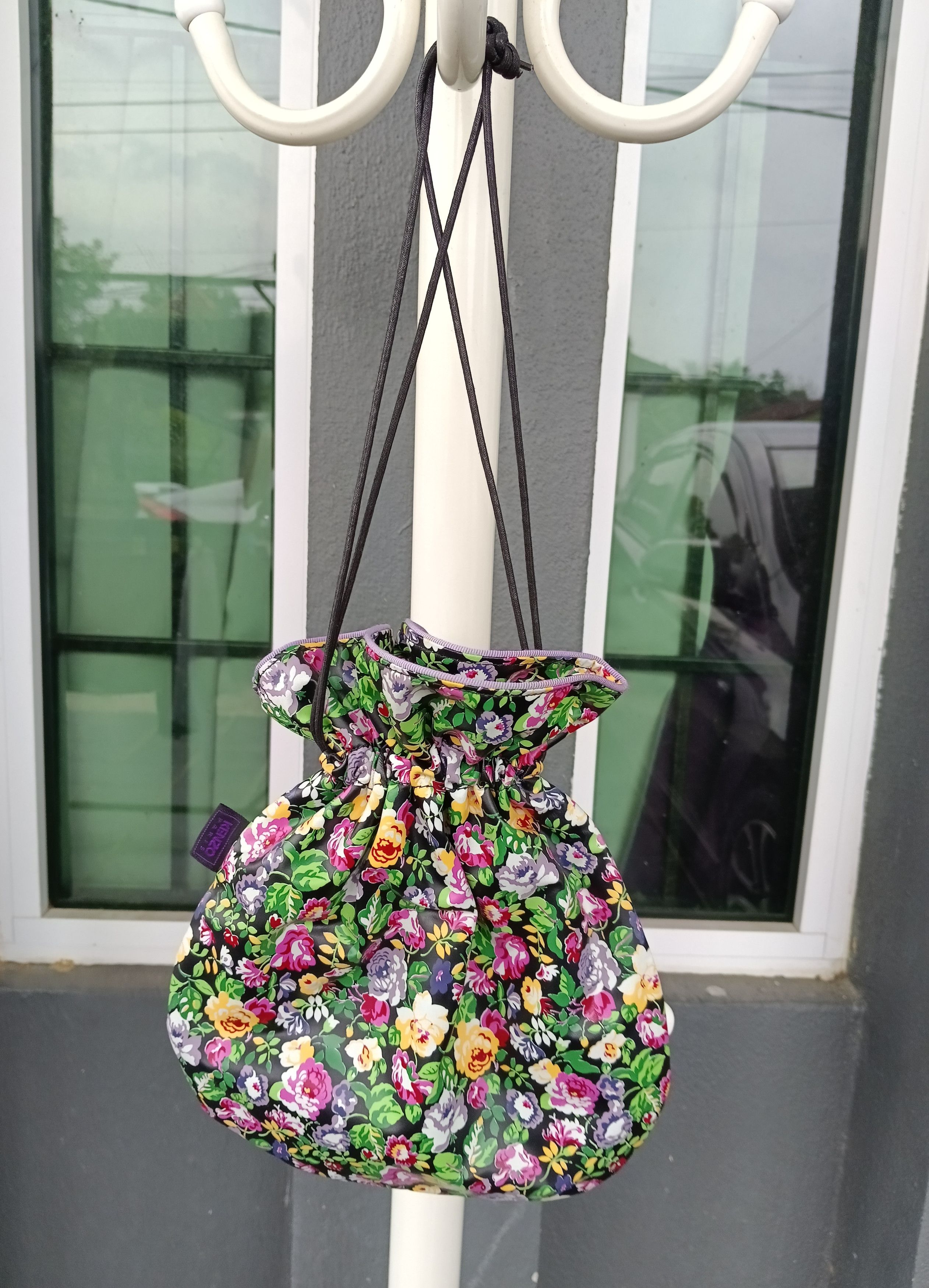 Kenzo KENZO FLORAL MOTIF DRAW-STRING POUCH PURSE Size ONE SIZE - 1 Thumbnail