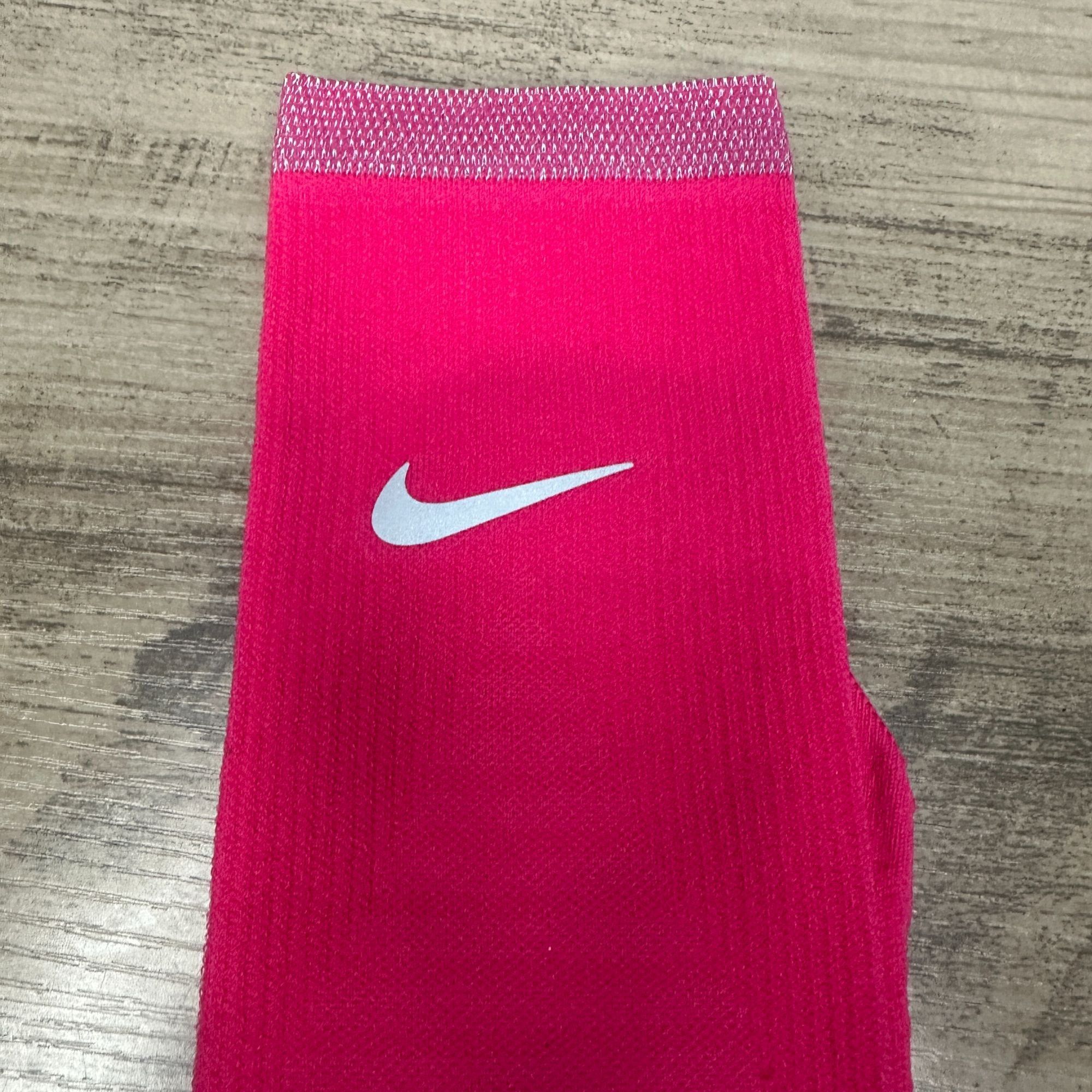 Nike NWT Nike Unisex Spark Dri-FIT Running Crew Socks Pink Size L Size ONE SIZE - 5 Thumbnail