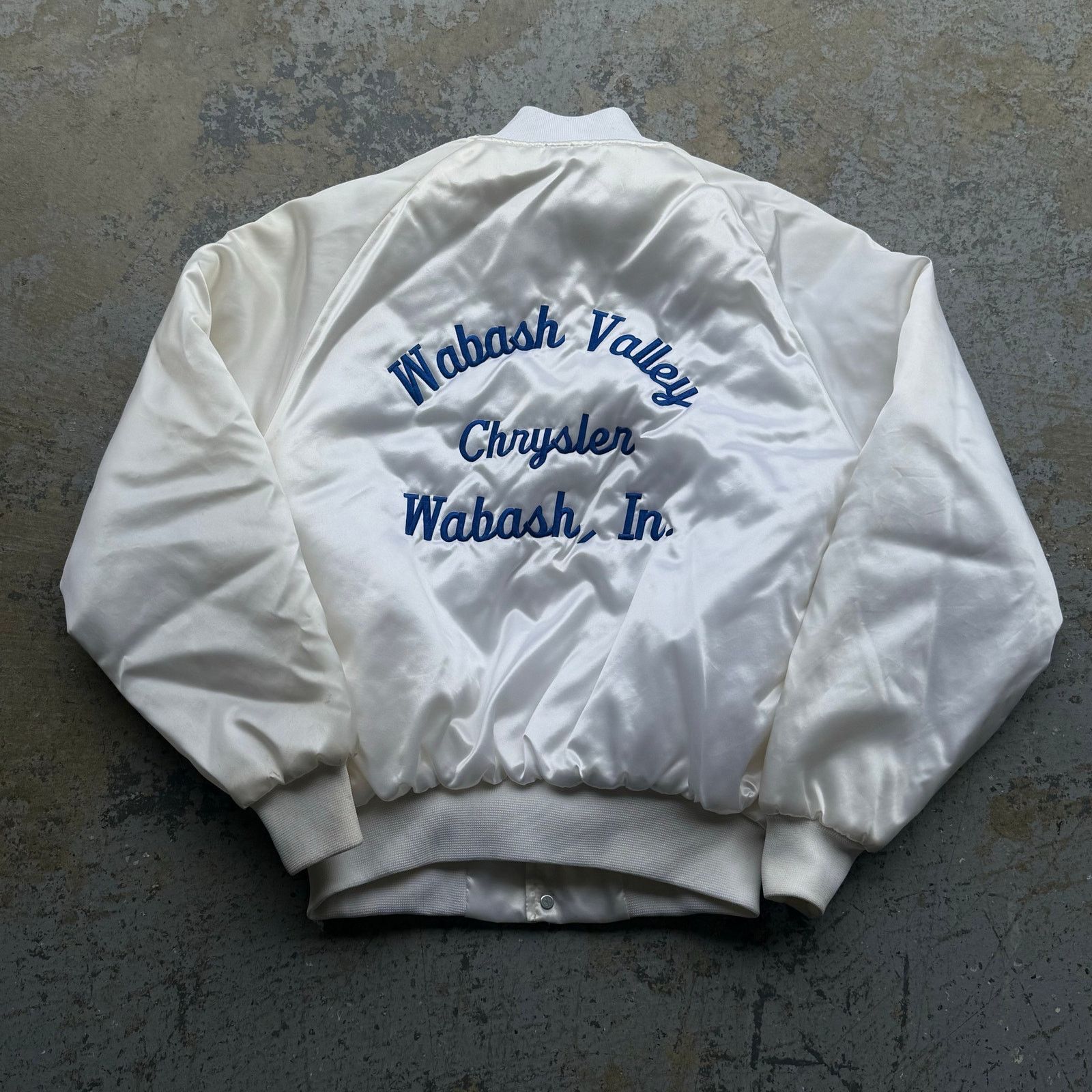 Vintage 80’s Wabash Valley Chrysler Satin Bomber Jacket L Size US L / EU 52-54 / 3 - 1 Thumbnail