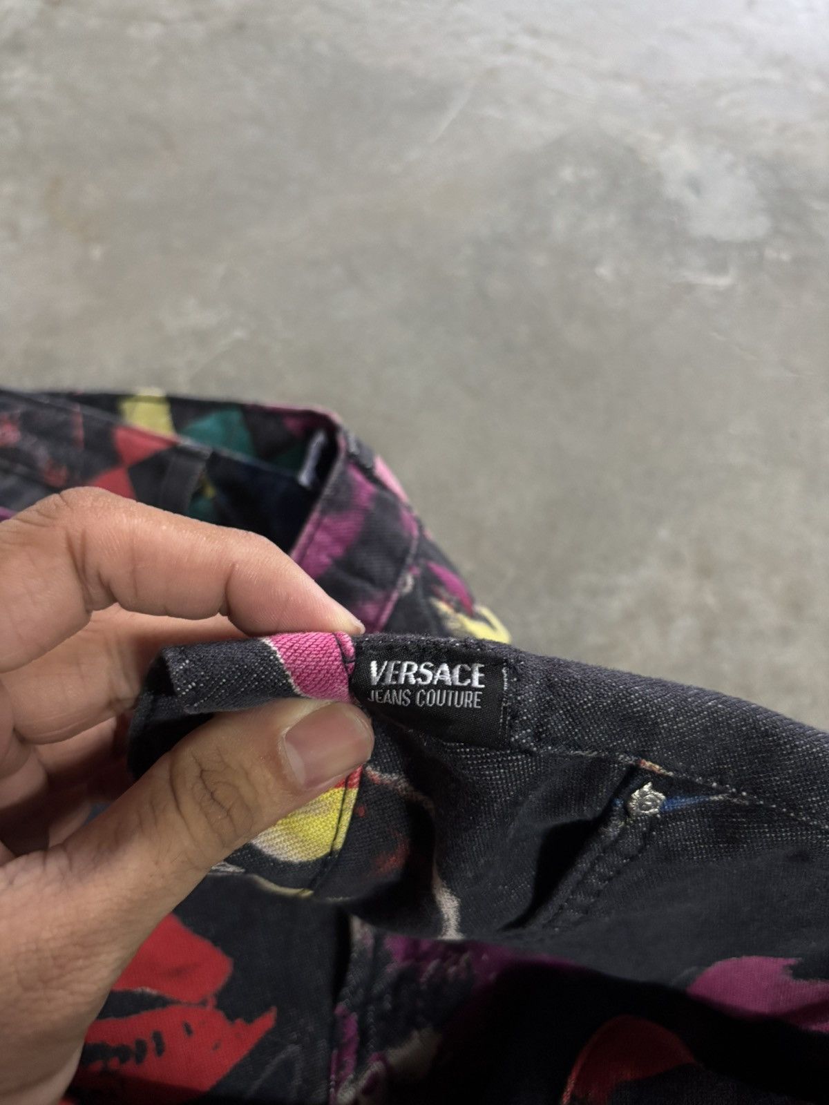 Versace VERSACE JEANS COUTURE bootcut flare jeans crazy overprint Size US 30 / EU 46 - 9 Thumbnail