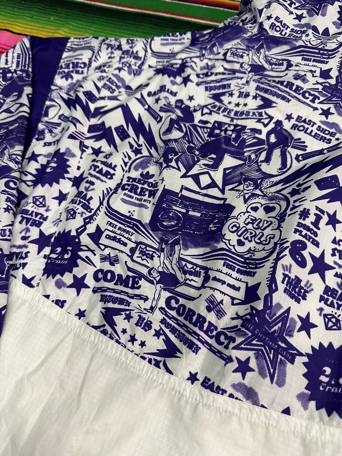 Other 💥Adidas💥 Crazy Design Adidas Trefoil Crew 💥 Size US M / EU 48-50 / 2 - 19 Thumbnail