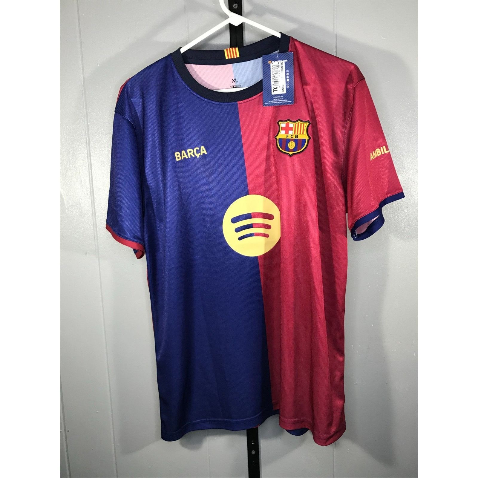 Other NWT Lamine Yamal #10 Barcelona 25 26 Home Jersey Football So Size US XL / EU 56 / 4 - 1 Thumbnail