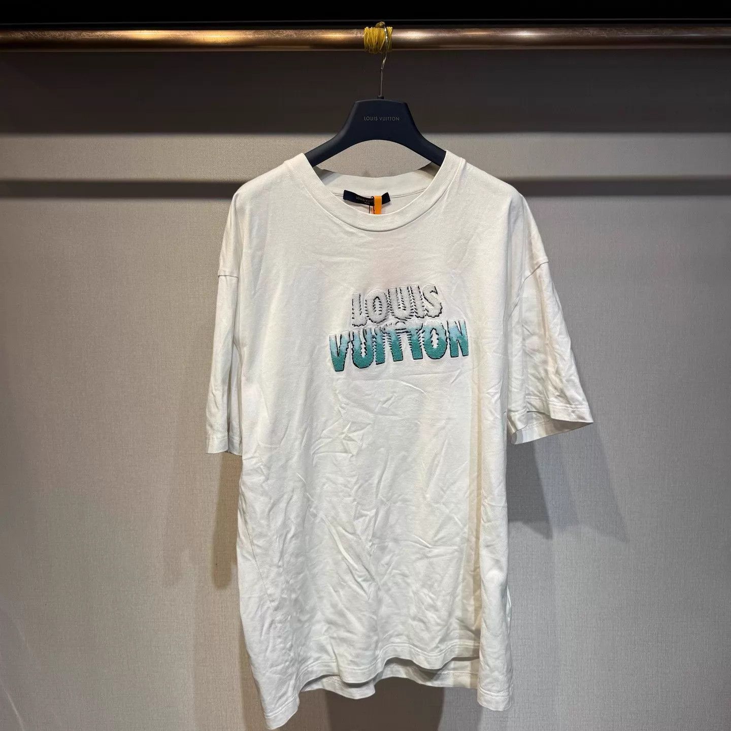 Louis Vuitton Louis Vuitton Gradient Beaded Short-Sleeve Tee XL New Size US XL / EU 56 / 4 - 1 Thumbnail