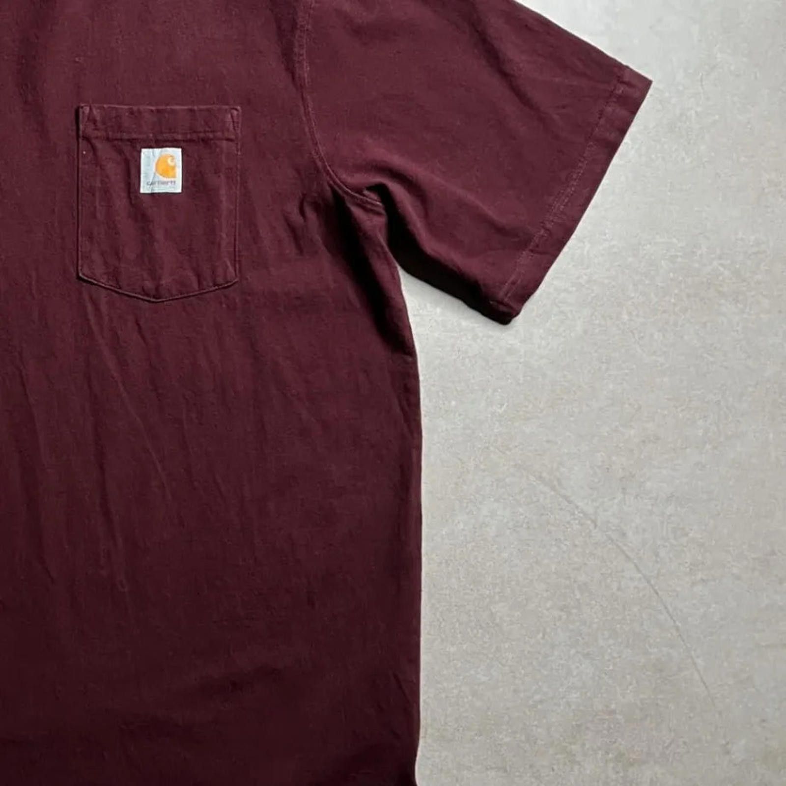 Carhartt Vintage Carhartt Burgundy T-shirt - XL Size US XL / EU 56 / 4 - 5 Thumbnail