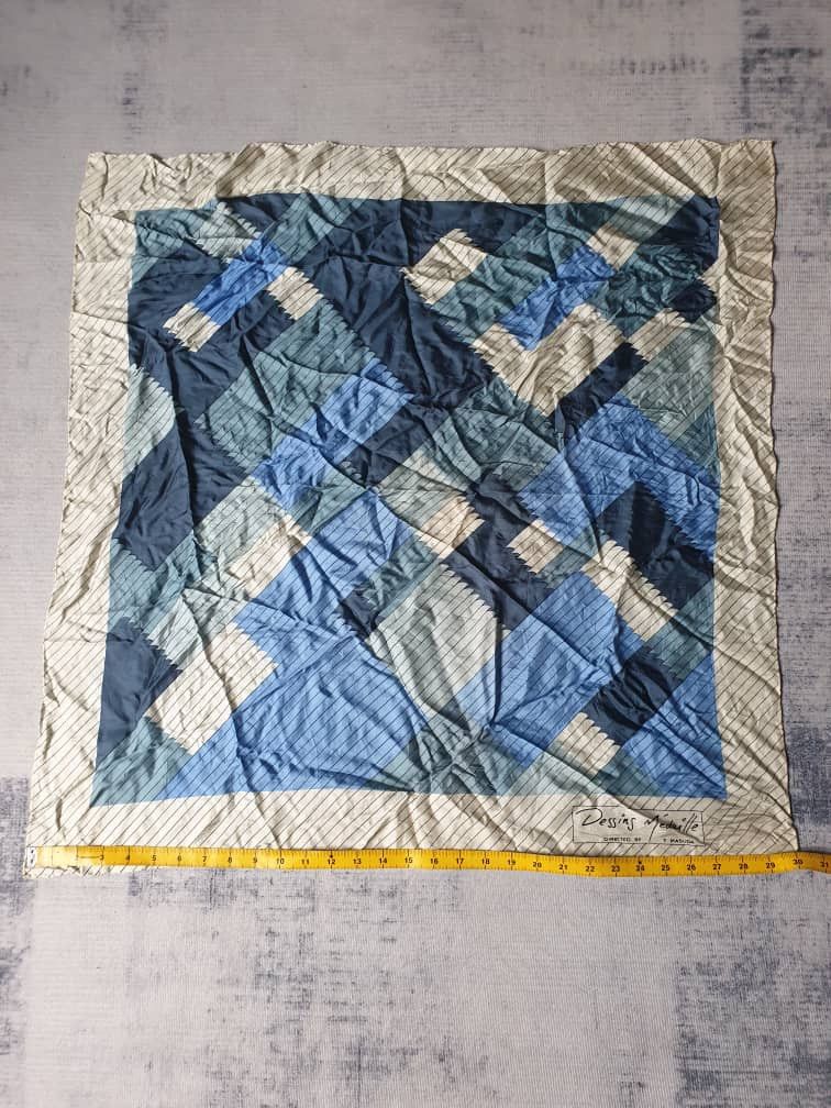 Japanese Brand Desinns medaille by y.masuda abtract scarves Size ONE SIZE - 5 Thumbnail