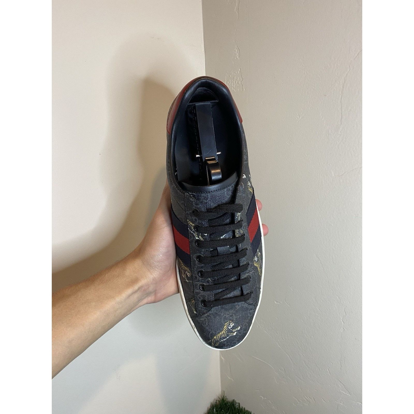 Gucci Gucci Ace “GG Supreme Tigers” | Size 9 Gucci Size US 10 / EU 43 - 12 Thumbnail