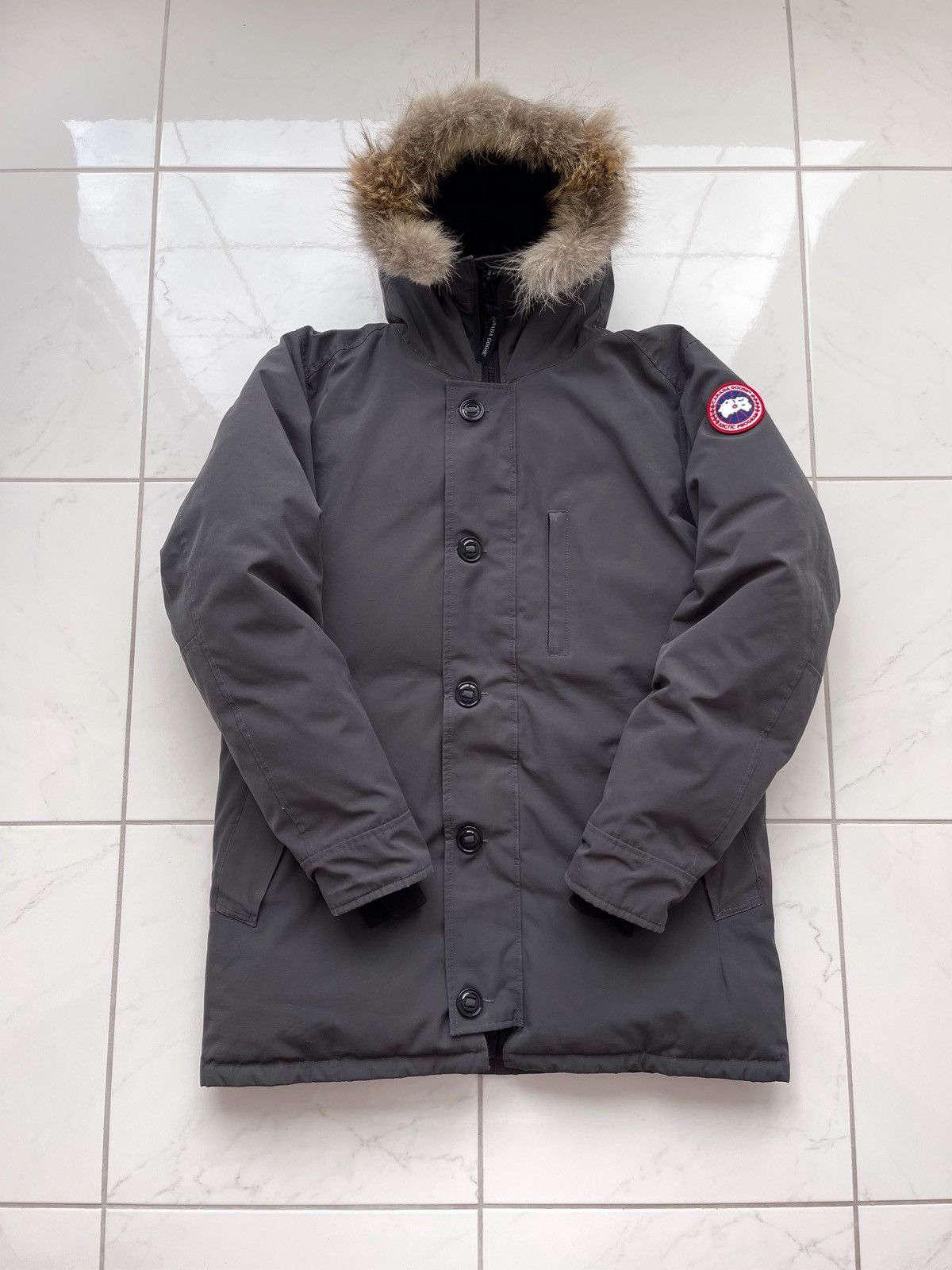 Canada Goose Canada Goose Chateau Parka Size US XL / EU 56 / 4 - 2 Thumbnail
