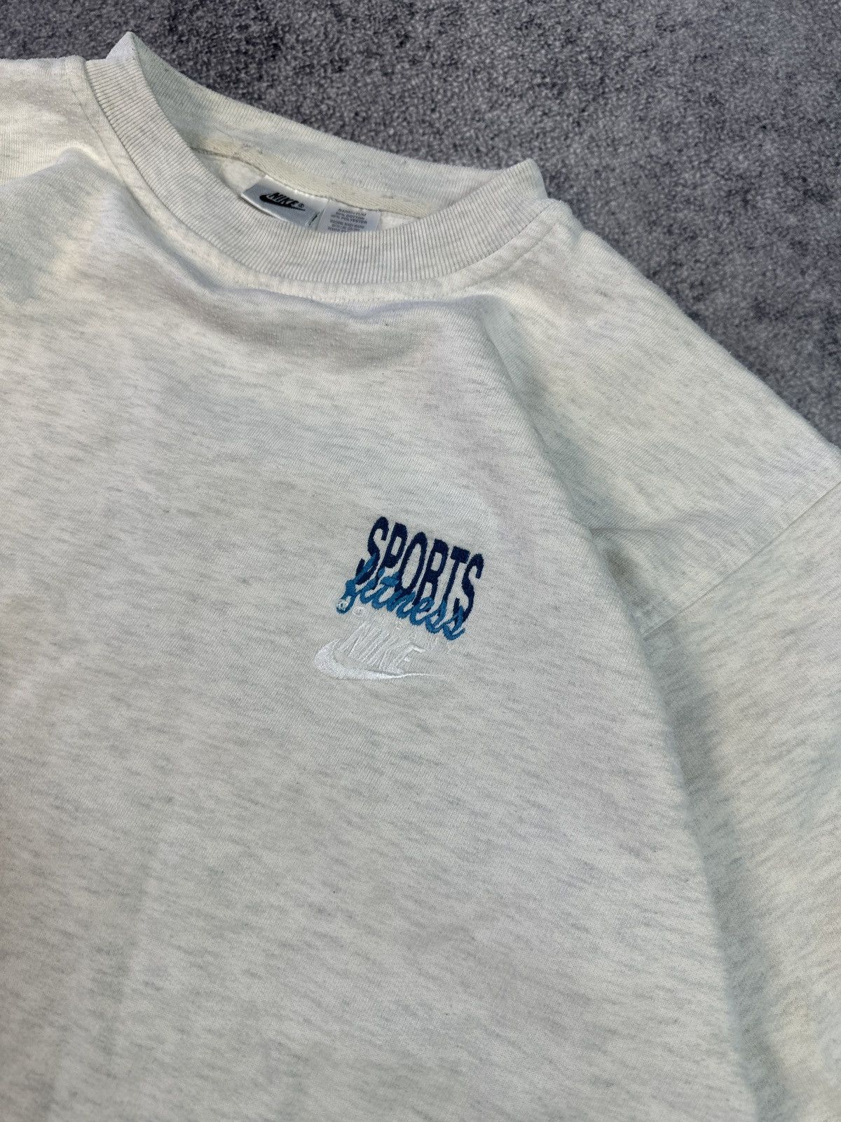 Nike × Vintage 90s Vintage Big Logo Nike t-shirt Streetwear style USA L Size US L / EU 52-54 / 3 - 2 Thumbnail