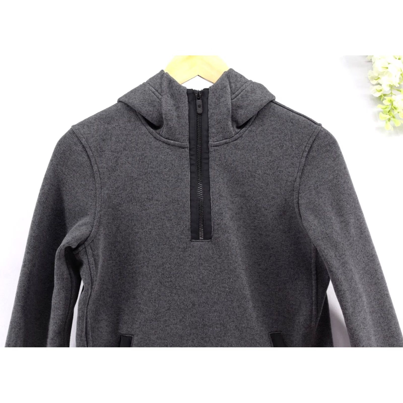Lululemon Lululemon Women's Hooded Pullover Its Fleecing Cold Mock Neck Long Sleeve Zip Kangaroo Front Pocket Logo Heathered Black Sz 4 Size S / US 4 / IT 40 - 3 Thumbnail