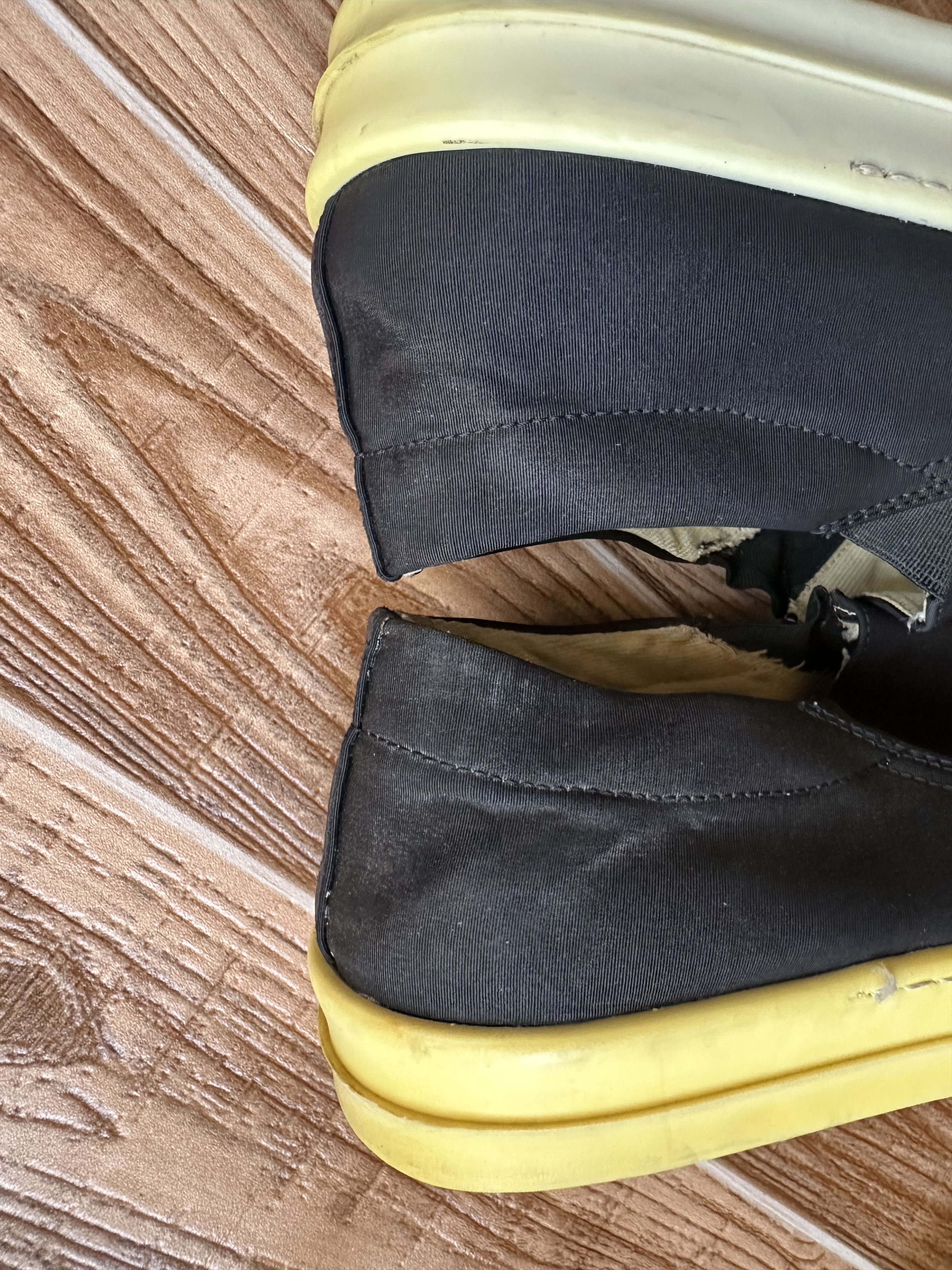 Rick Owens Rick Owens Drkshdw Slip on Boat SNeakers black Milk Size US 10 / EU 43 - 10 Thumbnail