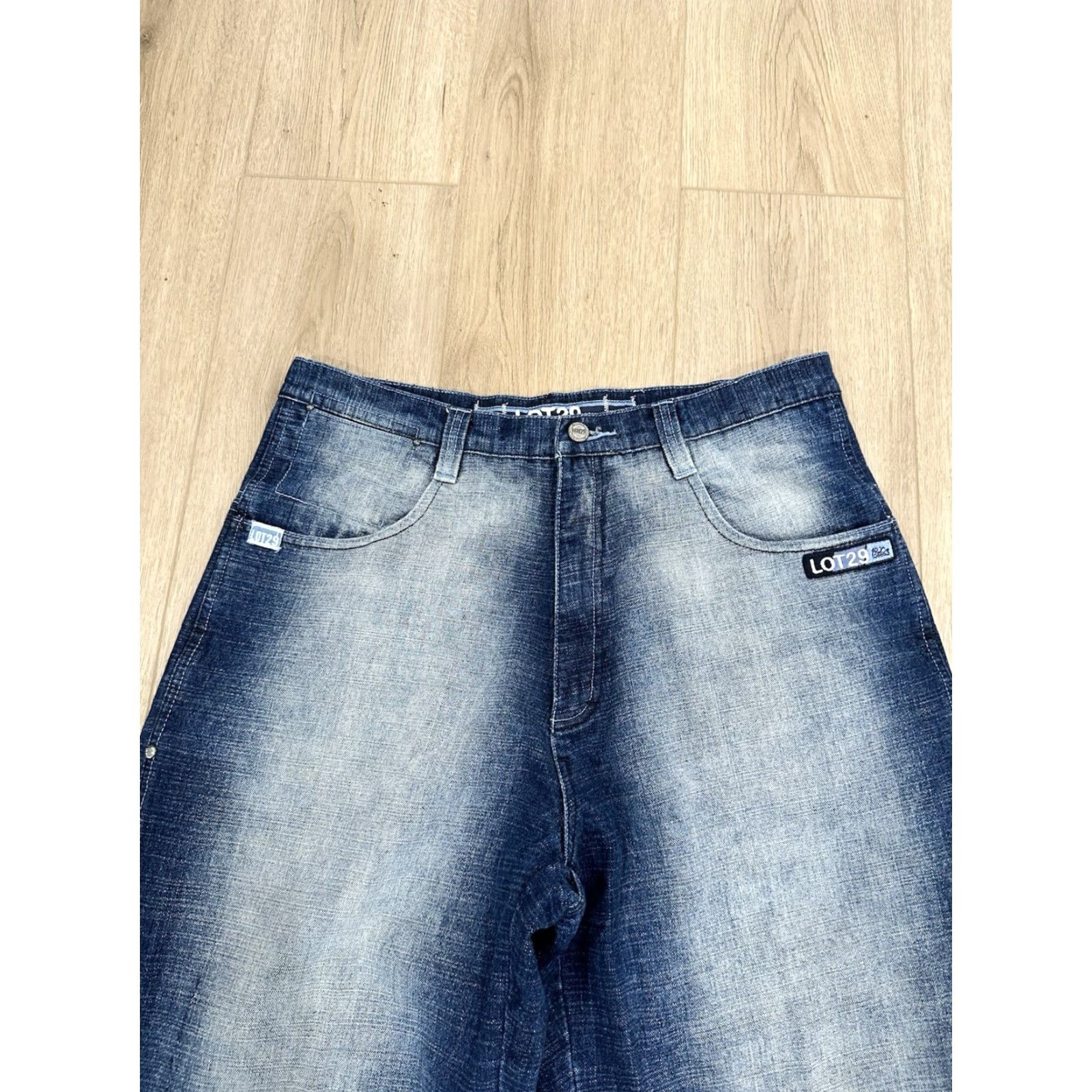 Vintage VTG Lot 29 Men's Jeans Size 34x31 Wide Leg Skater Y2K Denim 5-Pocket Embroidered Blue Cotton Relaxed Regular Jeans Mens Size US 34 / EU 50 - 4 Thumbnail