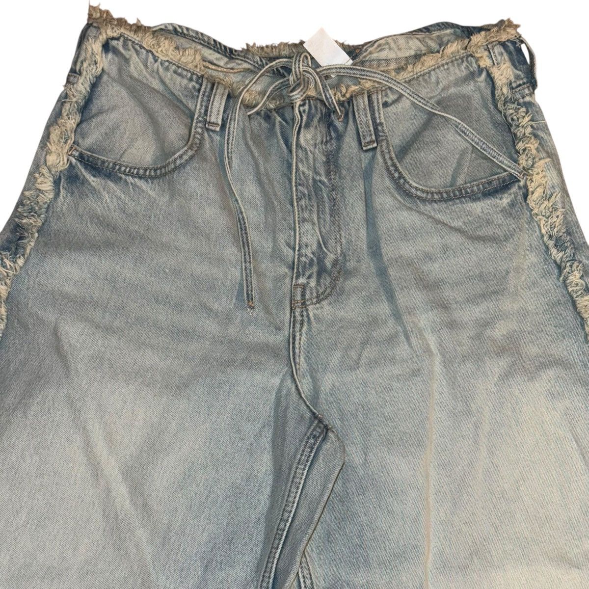 Divided Divided frayed waist and seam baggy jeans Size 30" / US 8 / IT 44 - 7 Thumbnail