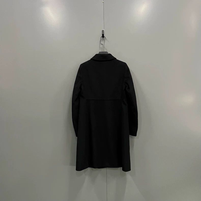 Max Mara Max Mara Black lapel coat Size L / US 10 / IT 46 - 2 Thumbnail