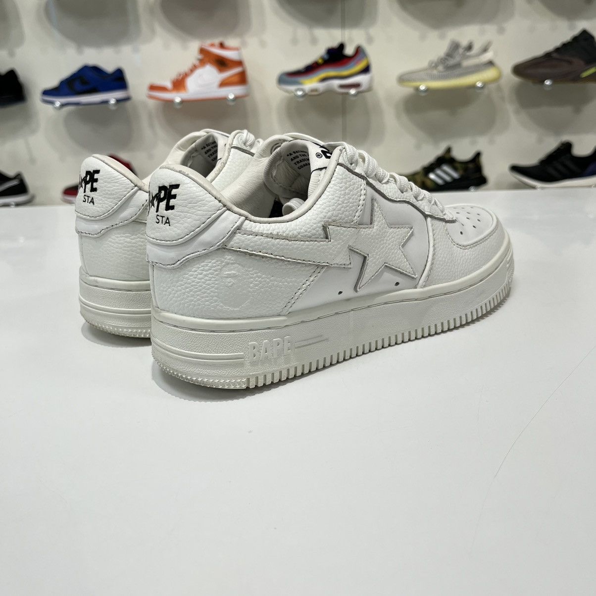 Bape A Bathing Ape Bape Sta White Size US 5 / EU 37 - 5 Thumbnail