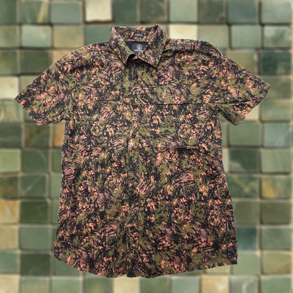 Volcom Volcom Button Shirt Mens Medium Camo Print Coastal Skate Size US M / EU 48-50 / 2 - 1 Thumbnail
