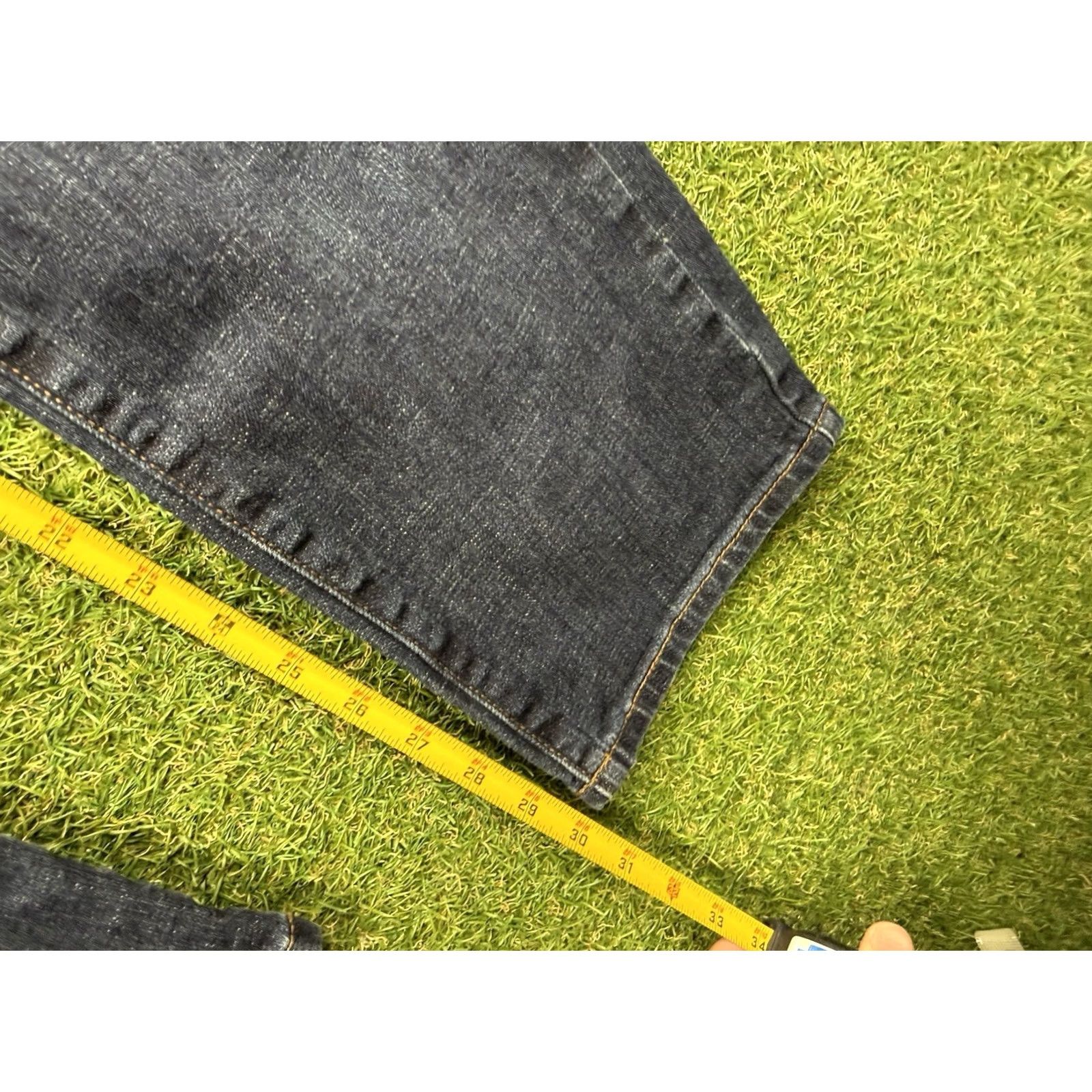 Lucky Brand Lucky Brand Jeans Mens 32X30 221 Original Straight USA Made Dark Blue Denim Slimming Pocket 5-Pocket Regular Fit Color Blue Mens Jeans Size US 32 / EU 48 - 6 Thumbnail