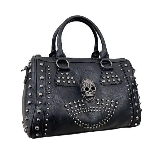 Vintage Skull Rivet Messenger Bag Size ONE SIZE - 1 Thumbnail