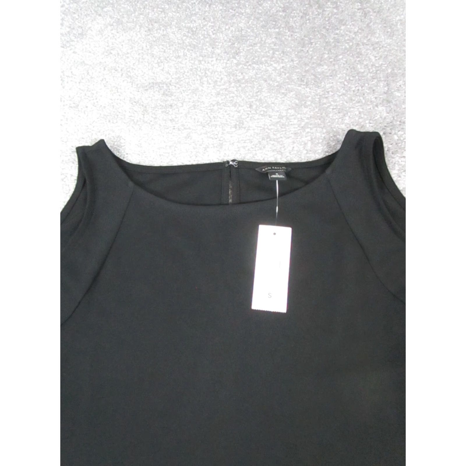Ann Taylor VINTAGE Ann Taylor Top Womens Small Black Cold Shoulder Blouse New Size S / US 4 / IT 40 - 2 Thumbnail