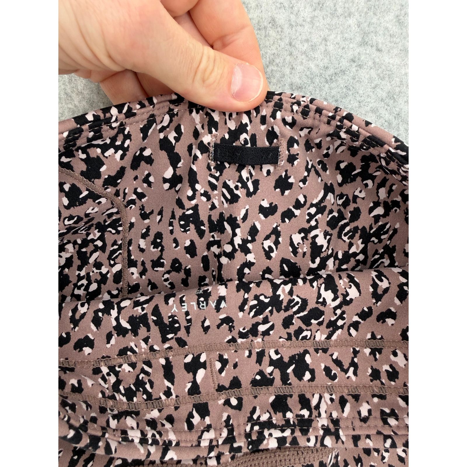 Varley NWT Varley Mix Speckle Animal Let's Go Pocket 2.0 Leggings Size 24" / US 00 / IT 34 - 5 Thumbnail