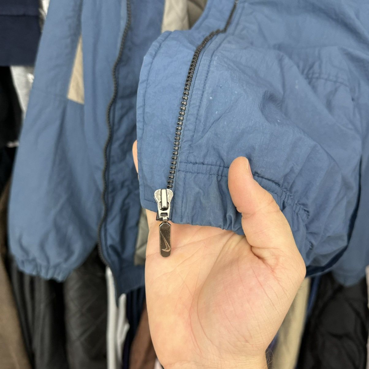 Nike × Vintage Vintage Nike Central Swoosh Bomber Jacket 90s y2k beige blue Size US M / EU 48-50 / 2 - 16 Thumbnail