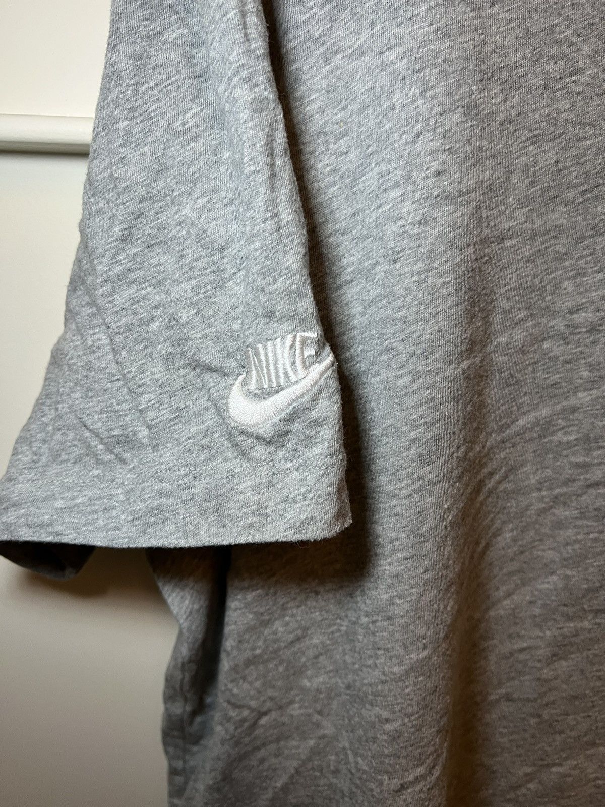 Nike Vintage Nike multi embroidered logo T-shirt Size US XL / EU 56 / 4 - 8 Thumbnail