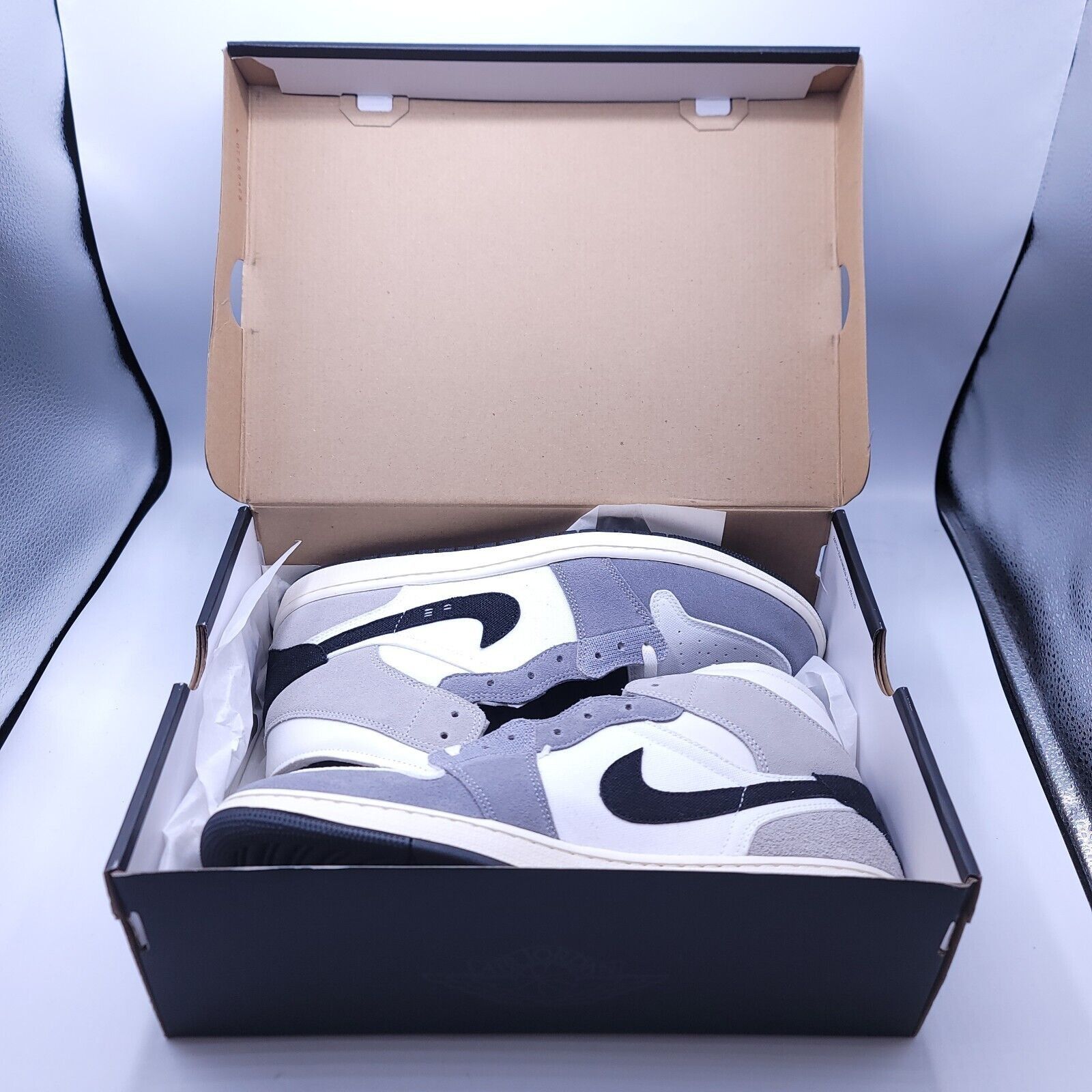 Nike Nike Air Jordan 1 Mid Shoe Men Size 14 DZ4136-002 Gray White Size US 14 / EU 47 - 9 Thumbnail