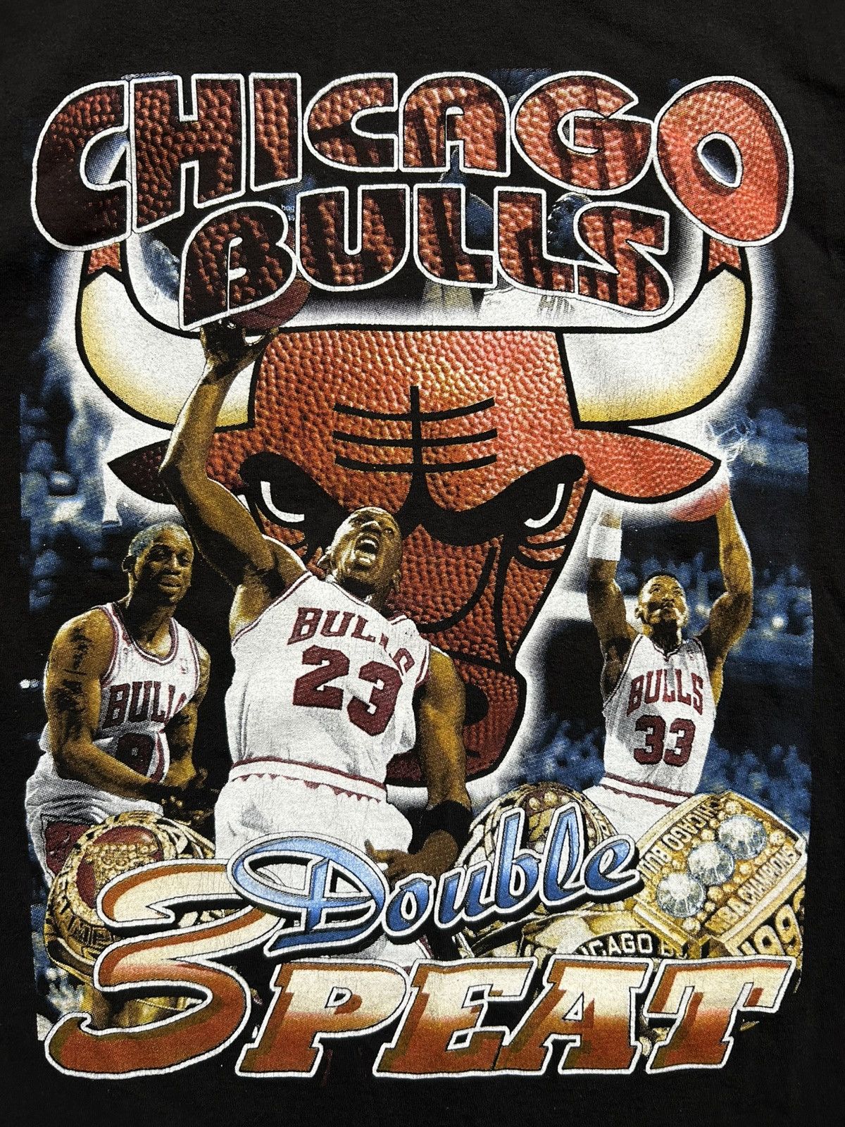 Vintage Vintage 90s Chicago Bulls Rap Tee Jordan Rodman 3 Peat Champ Size US XXL / EU 58 / 5 - 2 Thumbnail