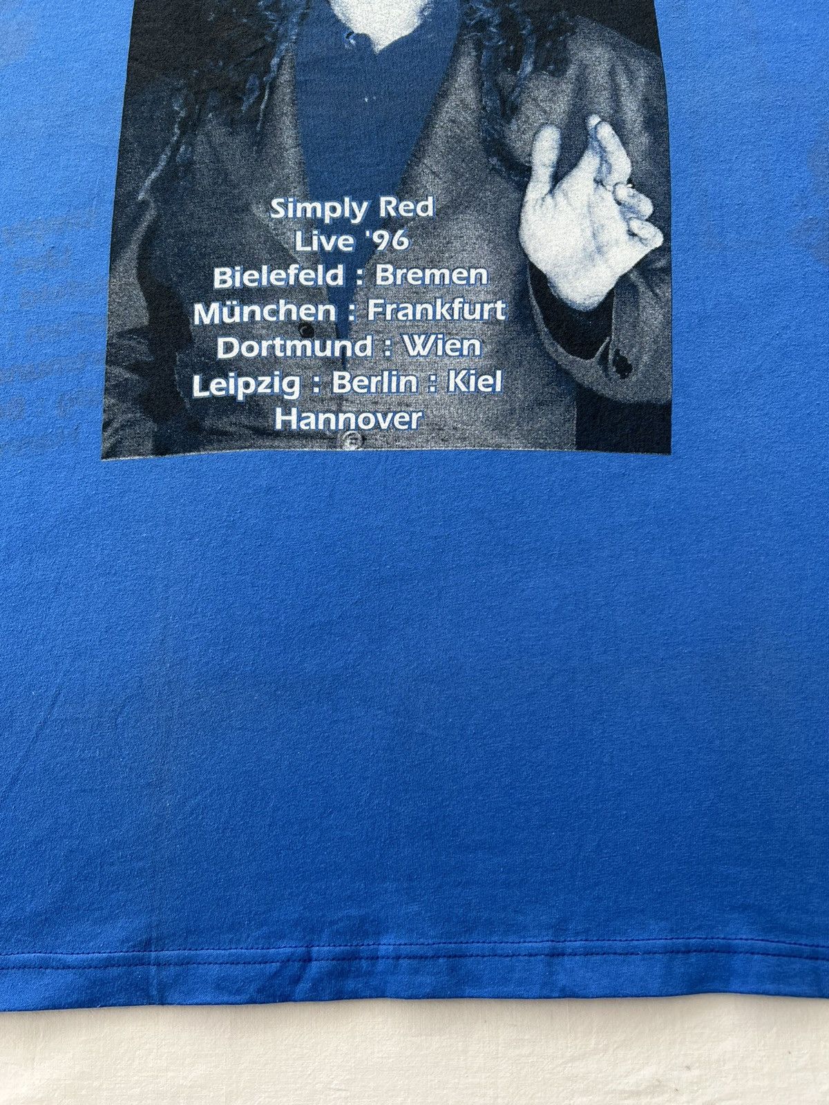 Band Tees Vintage 1996 Simply Red Life Live 96 Tour Pop Band T-shirt Size US XL / EU 56 / 4 - 17 Thumbnail