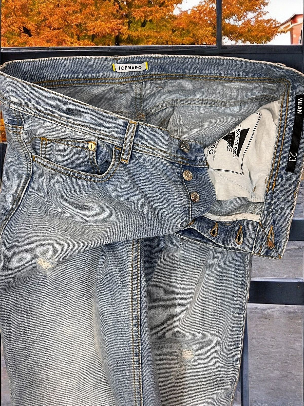 Iceberg Iceberg Milan 23 size 33 men’s jeans Size US 33 - 5 Thumbnail