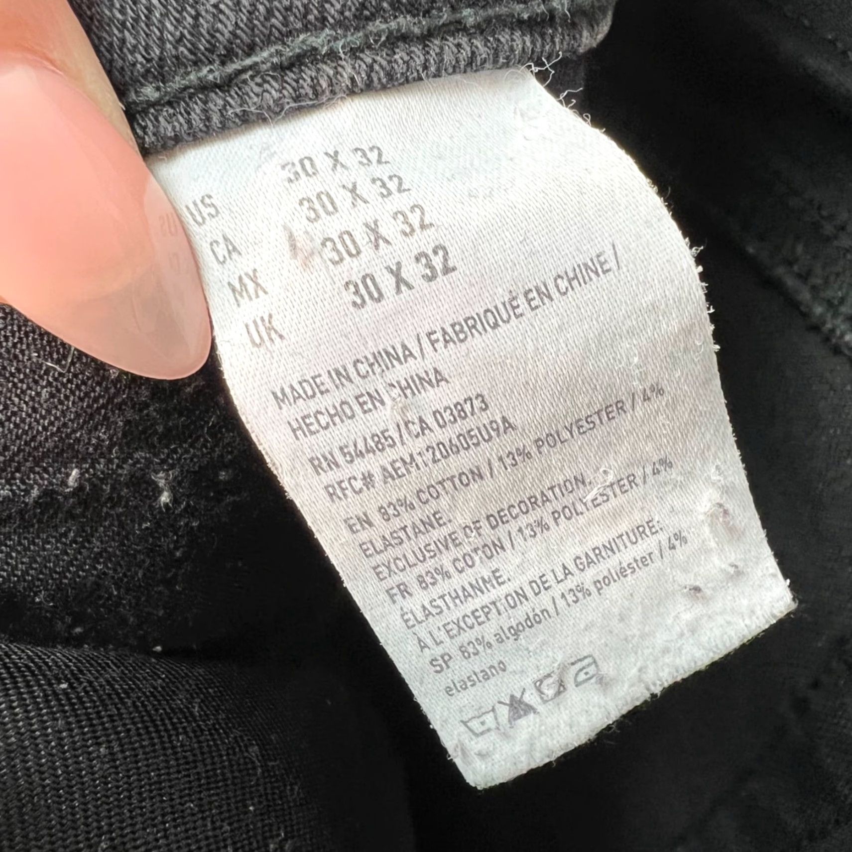 American Eagle Outfitters American Eagle Outfitters Mens Jeans 30x29 Black Denim 5-Pocket Straight Zip COTTON POLYESTER Vintage No Adults Mens Jeans Size US 30 / EU 46 - 4 Thumbnail