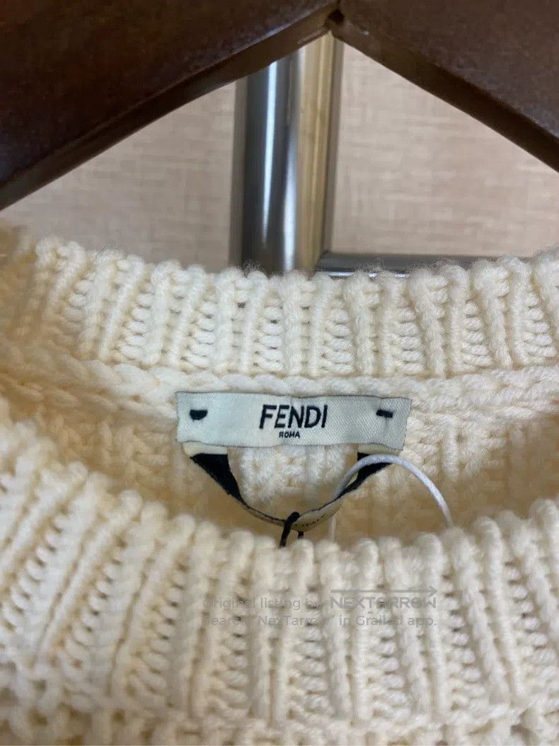 Fendi Fendi Classic logo pullover knit wool sweater Size XS / US 0-2 / IT 36-38 - 3 Thumbnail