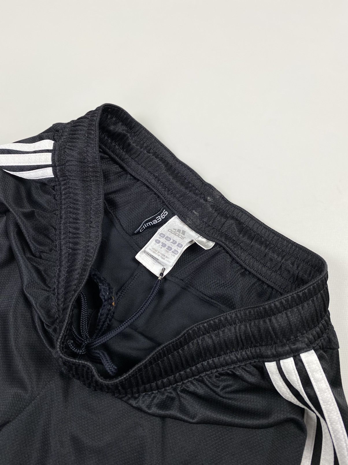 Adidas Adidas Chelsea 2008 Soccer Shorts size L Size US 34 / EU 50 - 10 Thumbnail