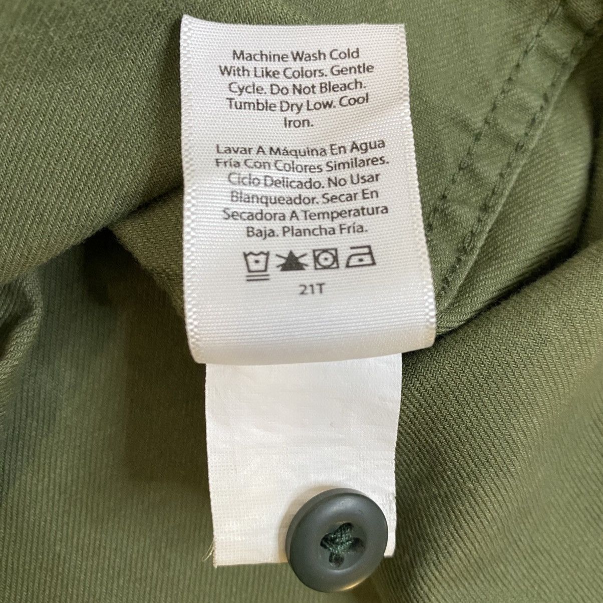 Other Free Assembly Camo Shirt Mens XXL Jacket Utility Pockets EUC Size US XXL / EU 58 / 5 - 9 Thumbnail