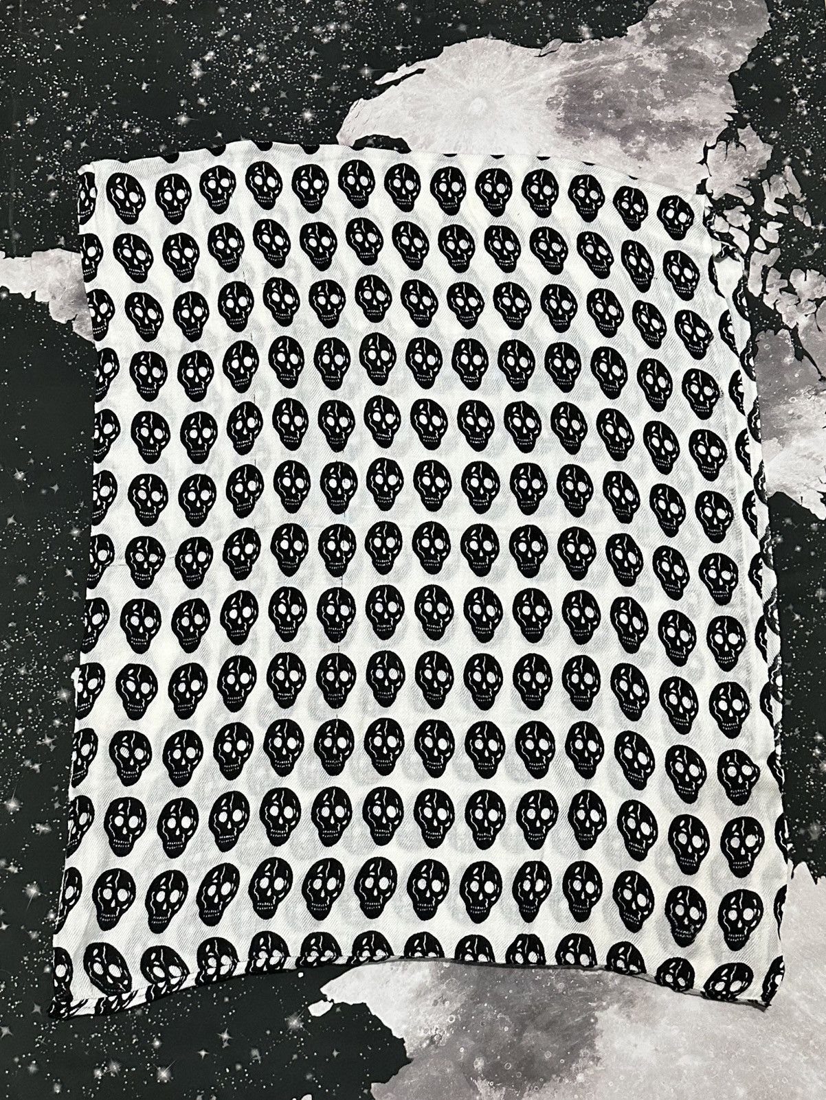Other White Skull Pattern Scarf Wrap Size ONE SIZE - 1 Thumbnail
