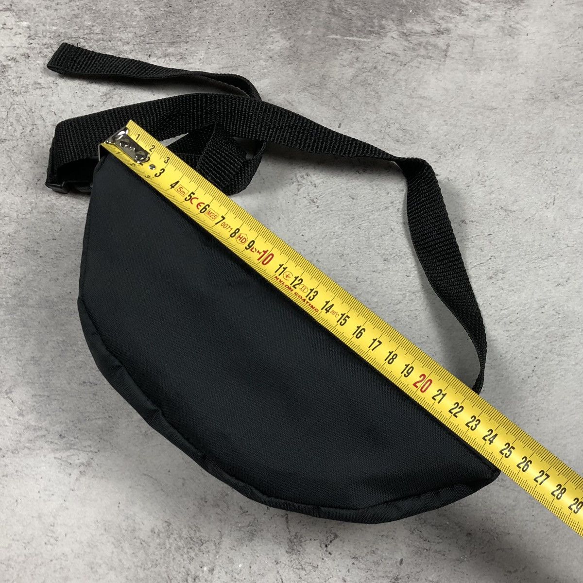 Vintage Vintage 90s Daytona USA Waist Bag Size ONE SIZE - 13 Thumbnail