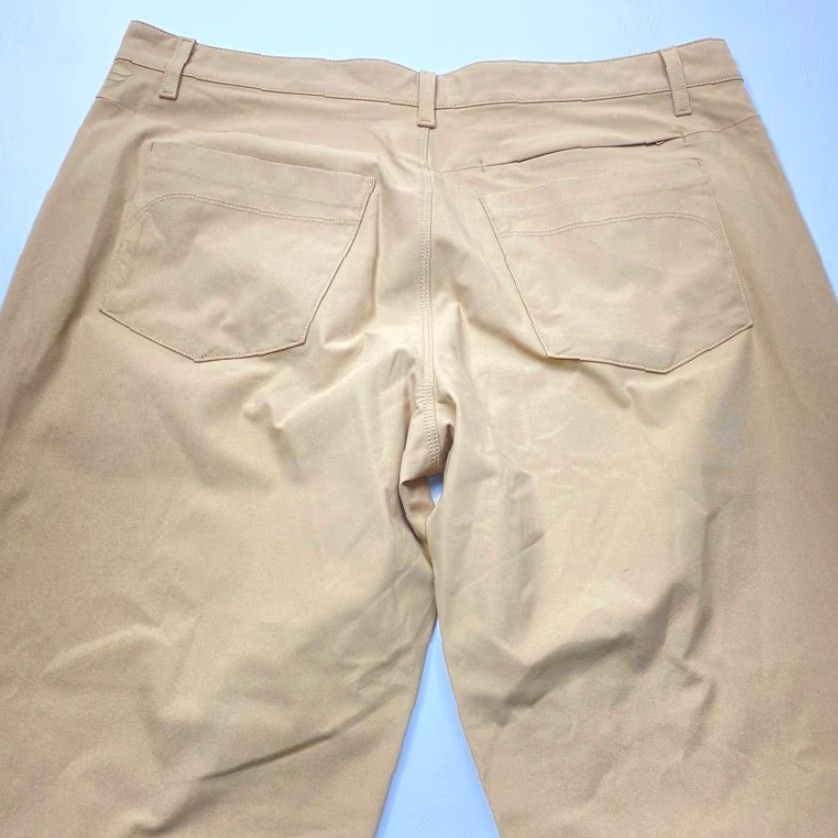 Fabletics Fabletics The Don 5 Pocket Pants Mens Size 36x30 Beige Classic Fit 8486 Size US 36 / EU 52 - 6 Thumbnail