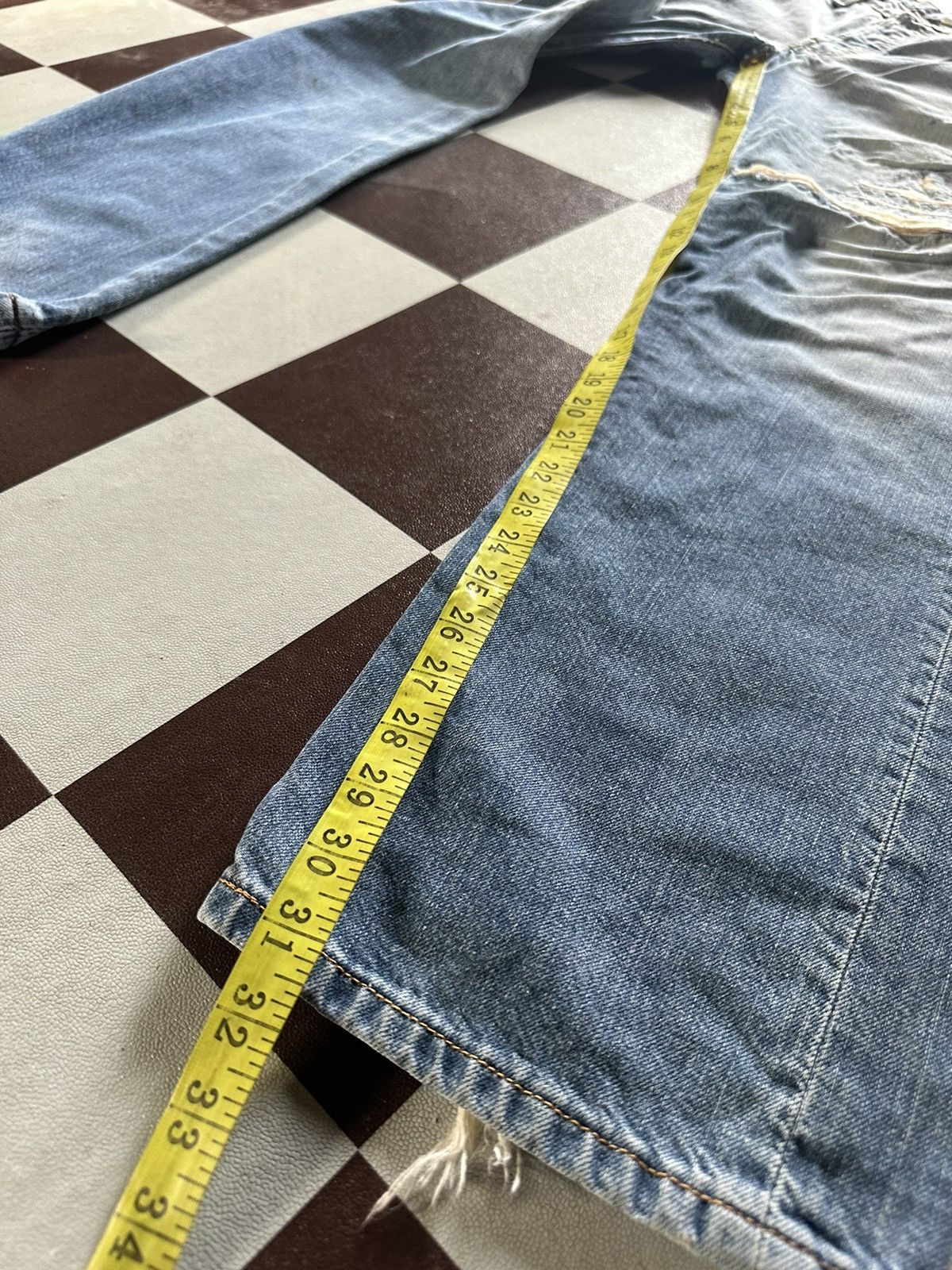 Levi's Vintage Levi’s distressed denim jeans Size US 30 / EU 46 - 10 Thumbnail