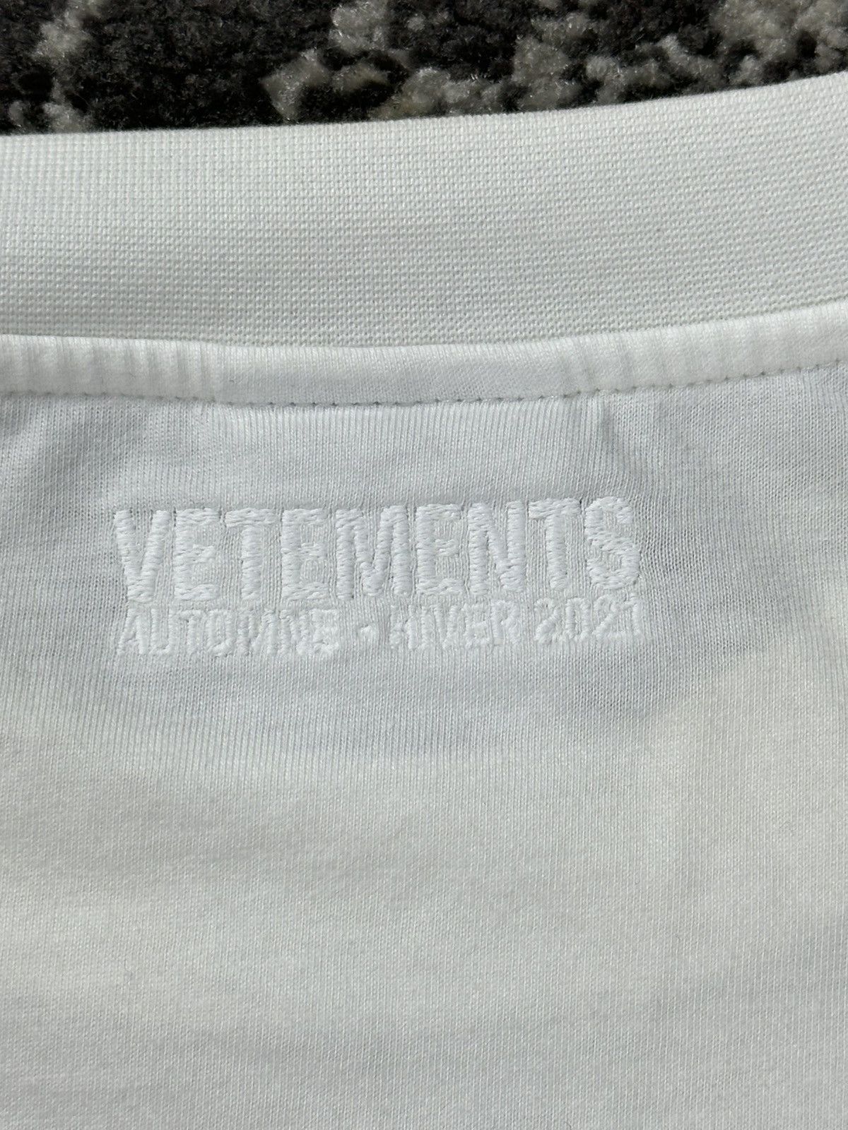 Vetements Vetements “I’m Done” Longsleeve Size US M / EU 48-50 / 2 - 10 Thumbnail