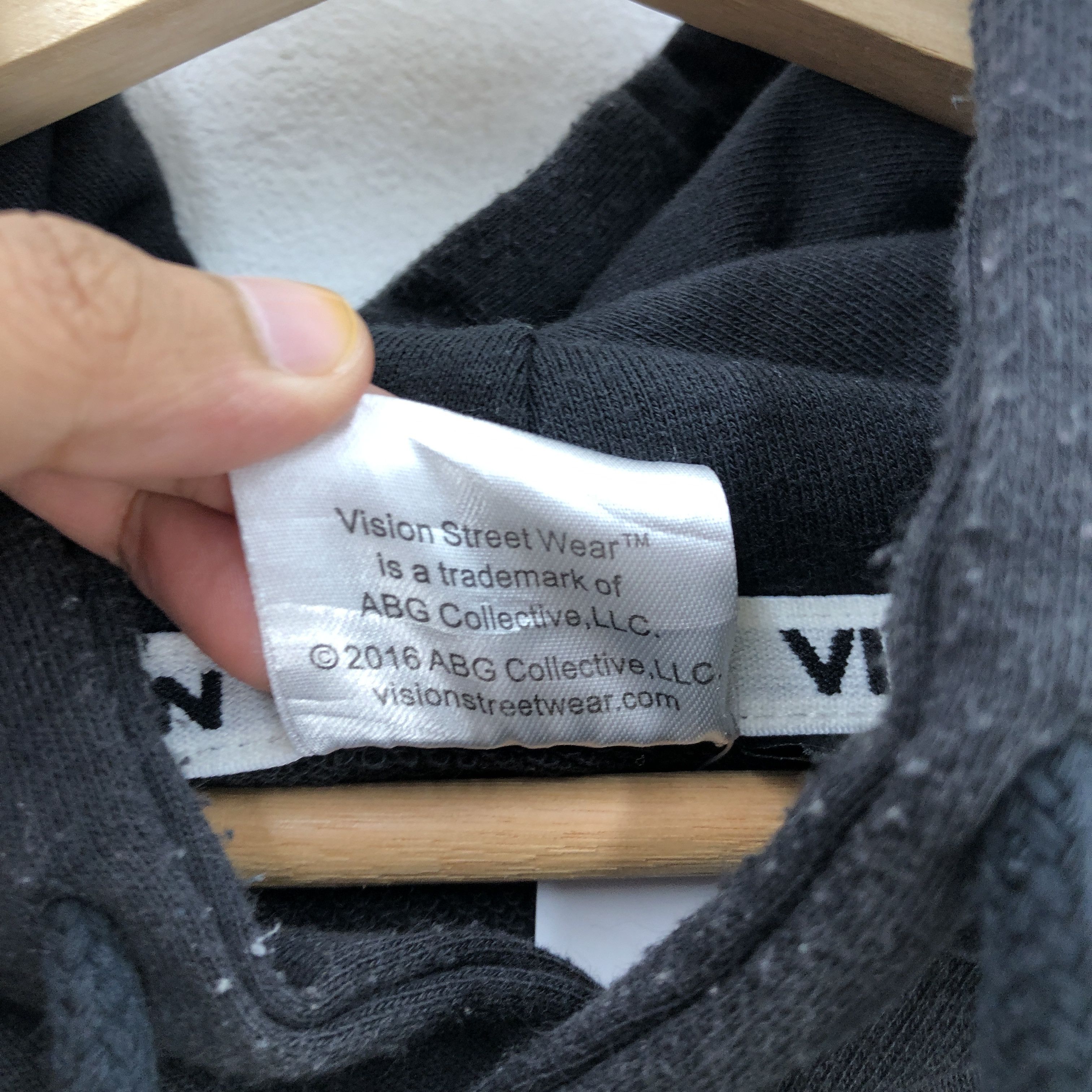 Japanese Brand × Vintage × Vision Streetwear Vision Street Wear Hoodie Sweatshirt Vision Sweater Jumper Size US M / EU 48-50 / 2 - 4 Thumbnail