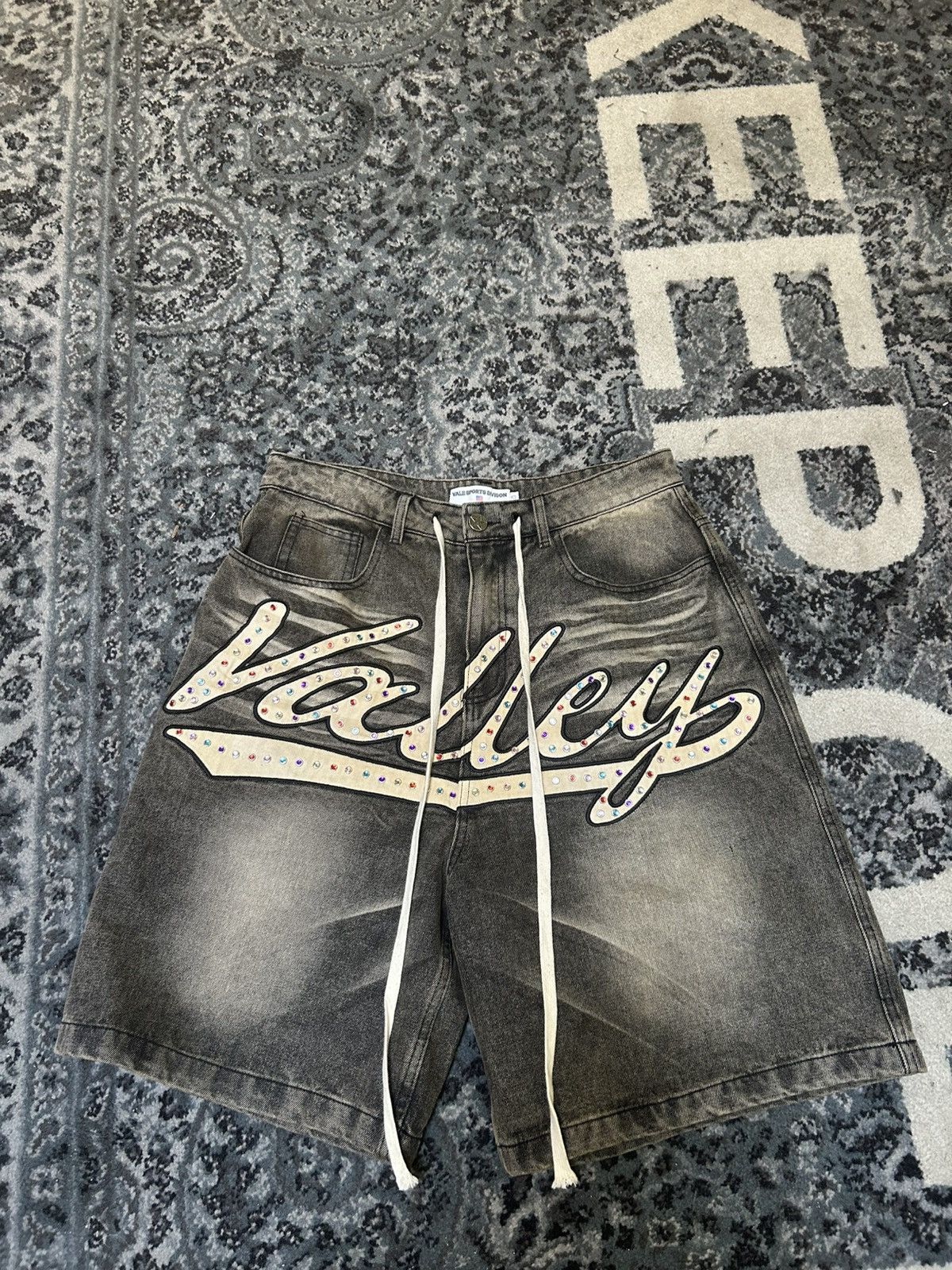 Vale Vale Jorts VALLEY RHINESTONE Size US 30 / EU 46 - 1 Thumbnail