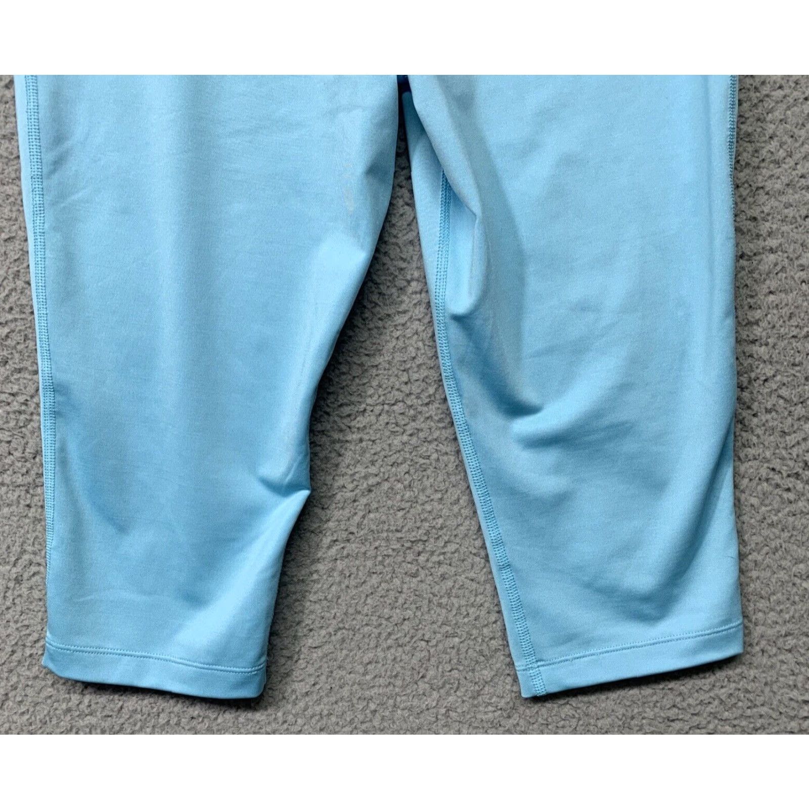 Champion Champion Women’s Power Train Flex Leggings Size M Mid-Calf Activewear Pants Aqua Size 32" / US 10 / IT 46 - 7 Thumbnail