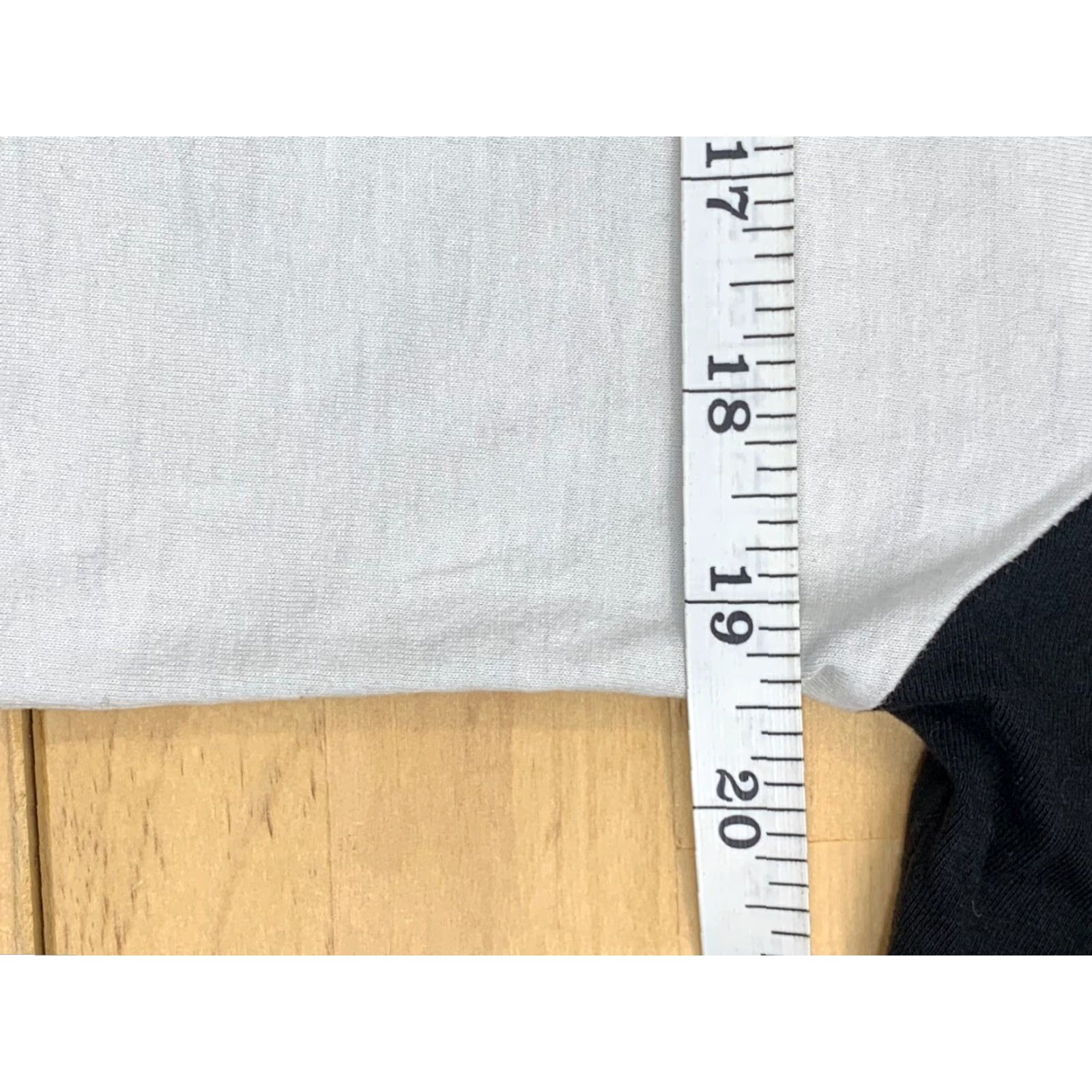 Cotton On T-Bar x Cotton On The good Times Are Chilling Me 3/4 Sleeve Shirt M White Crew Neck California Mens Shirt Size US M / EU 48-50 / 2 - 7 Thumbnail