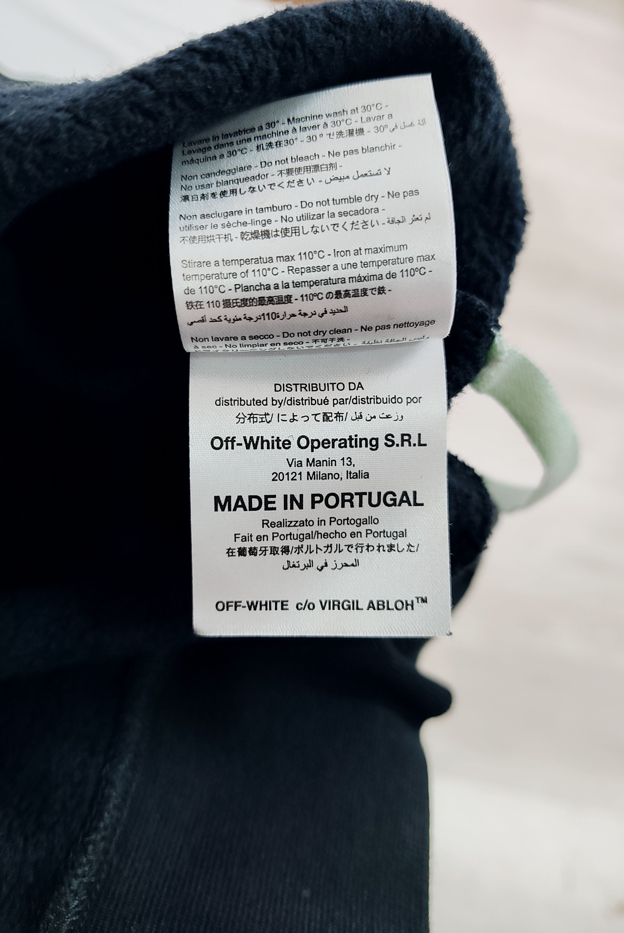 Off-White Off-White "Othello's Scorpion" Size US XL / EU 56 / 4 - 9 Thumbnail