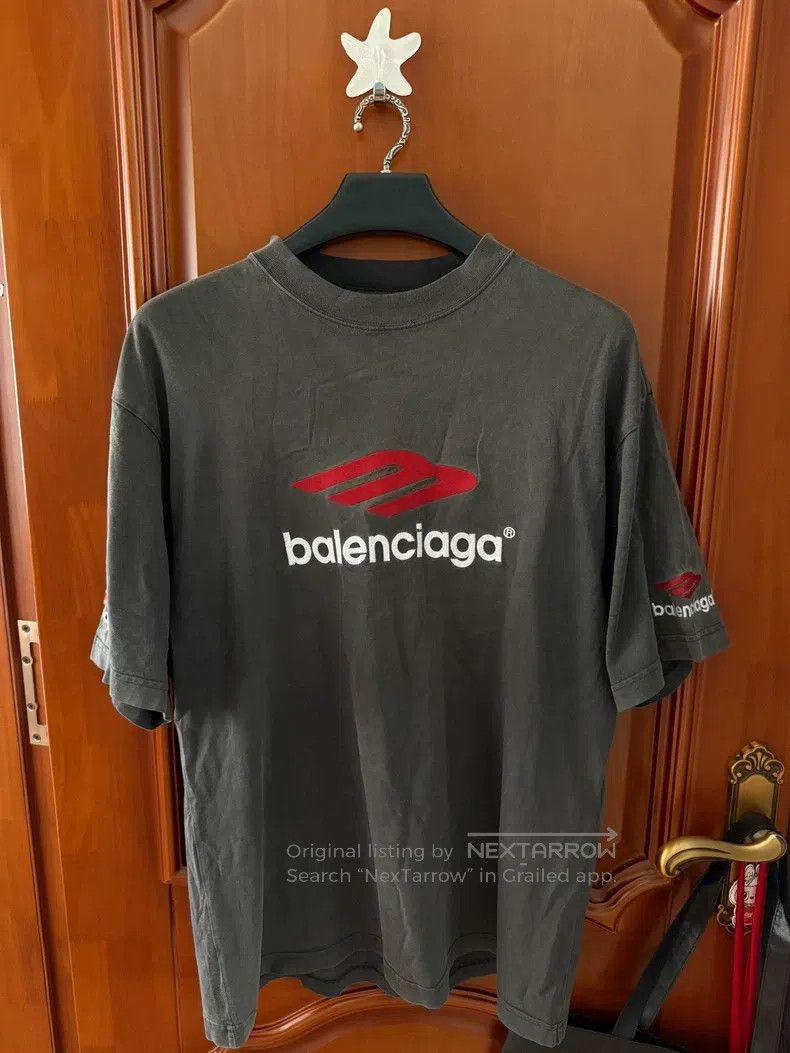 Balenciaga Balenciaga 3b Embroidery Logo Short Sleeve Size US S / EU 44-46 / 1 - 1 Thumbnail